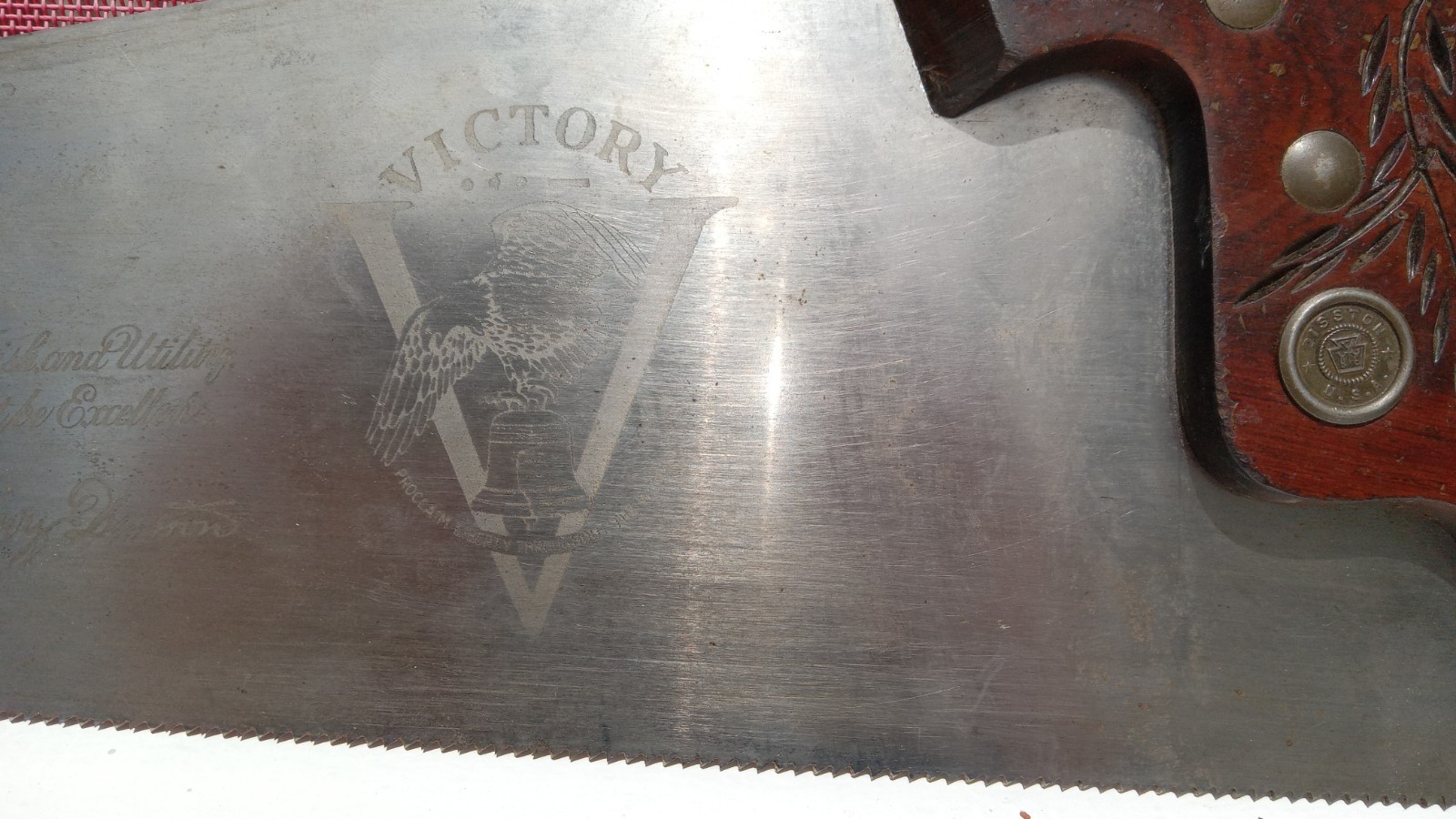 Vintage Disston 26″ D-15 Victory Saw 9 TPI Rosewood Handle A++++