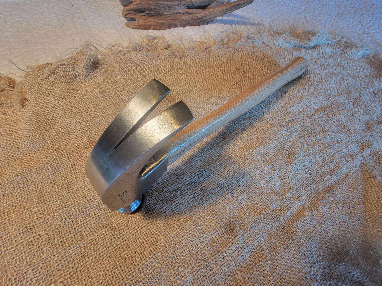 RARE Antique PLUMB Claw Hammer marked US 16 oz Excellent