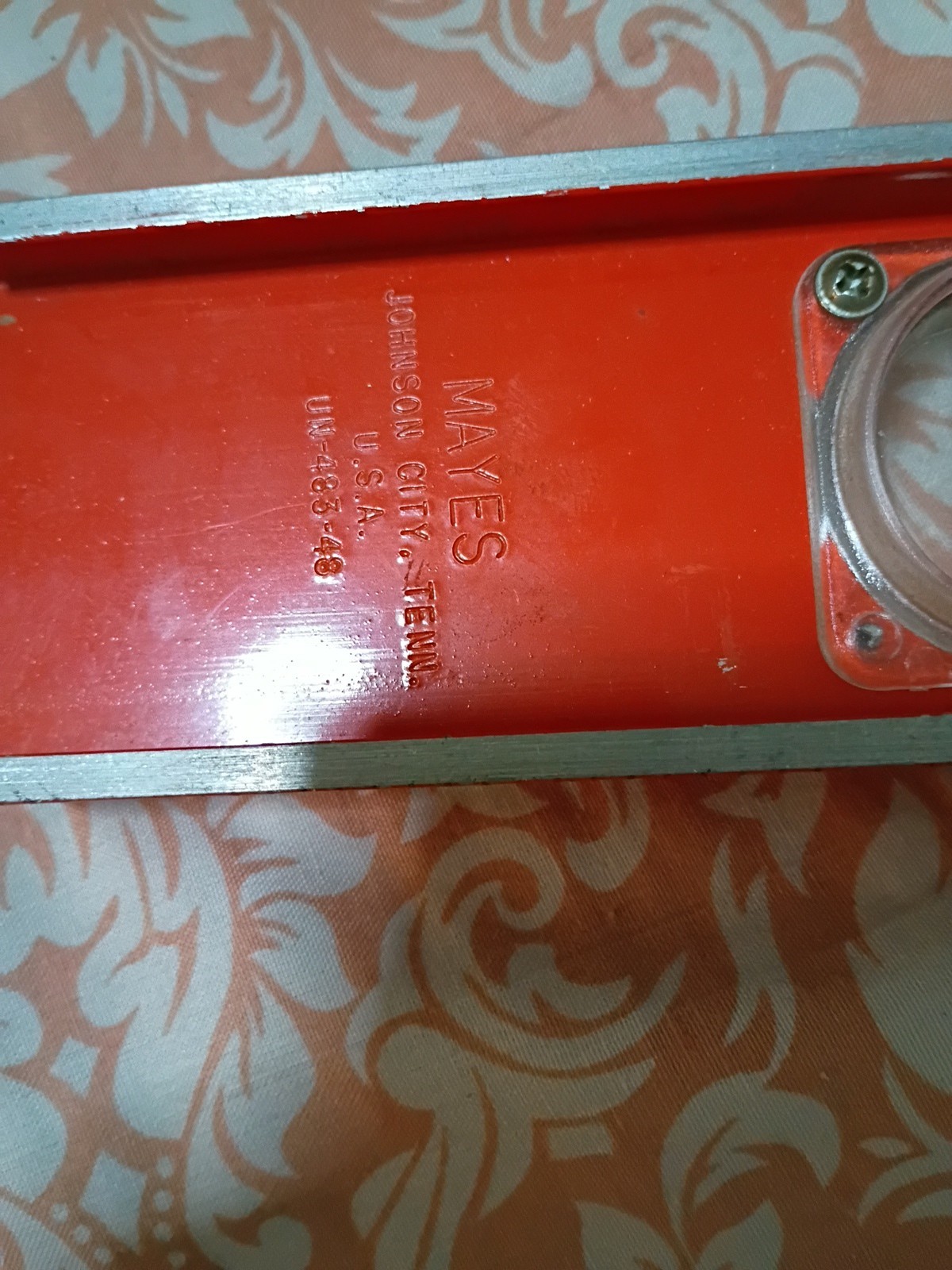 Vintage 24″ Inch 2 Foot MAYES un-243-24 Metal Univial uni-vial 3 Level Bubbles