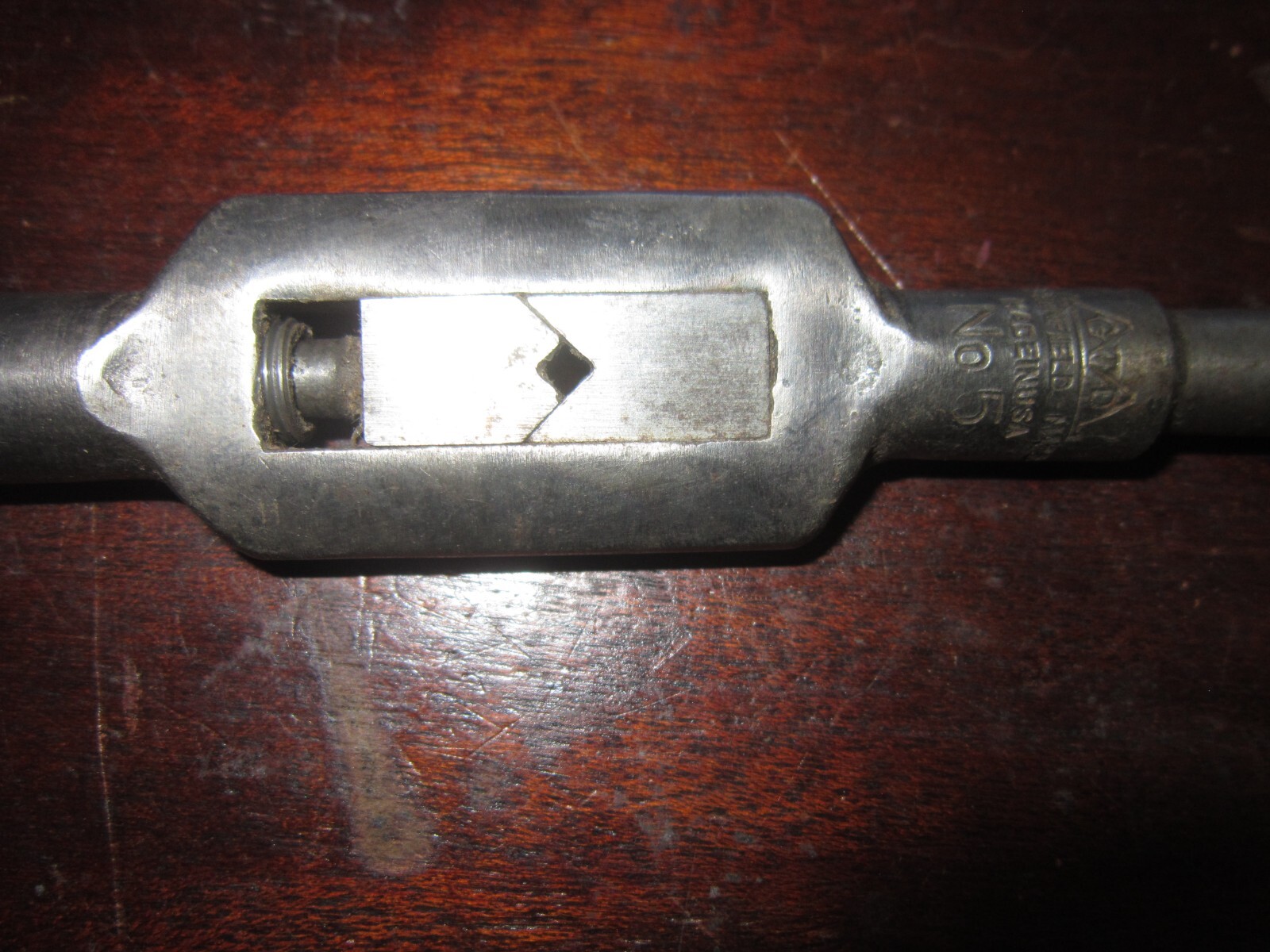 Vintage GTD GREENFIELD tap & die tap handle wrench No. 5 machinist tool Nice