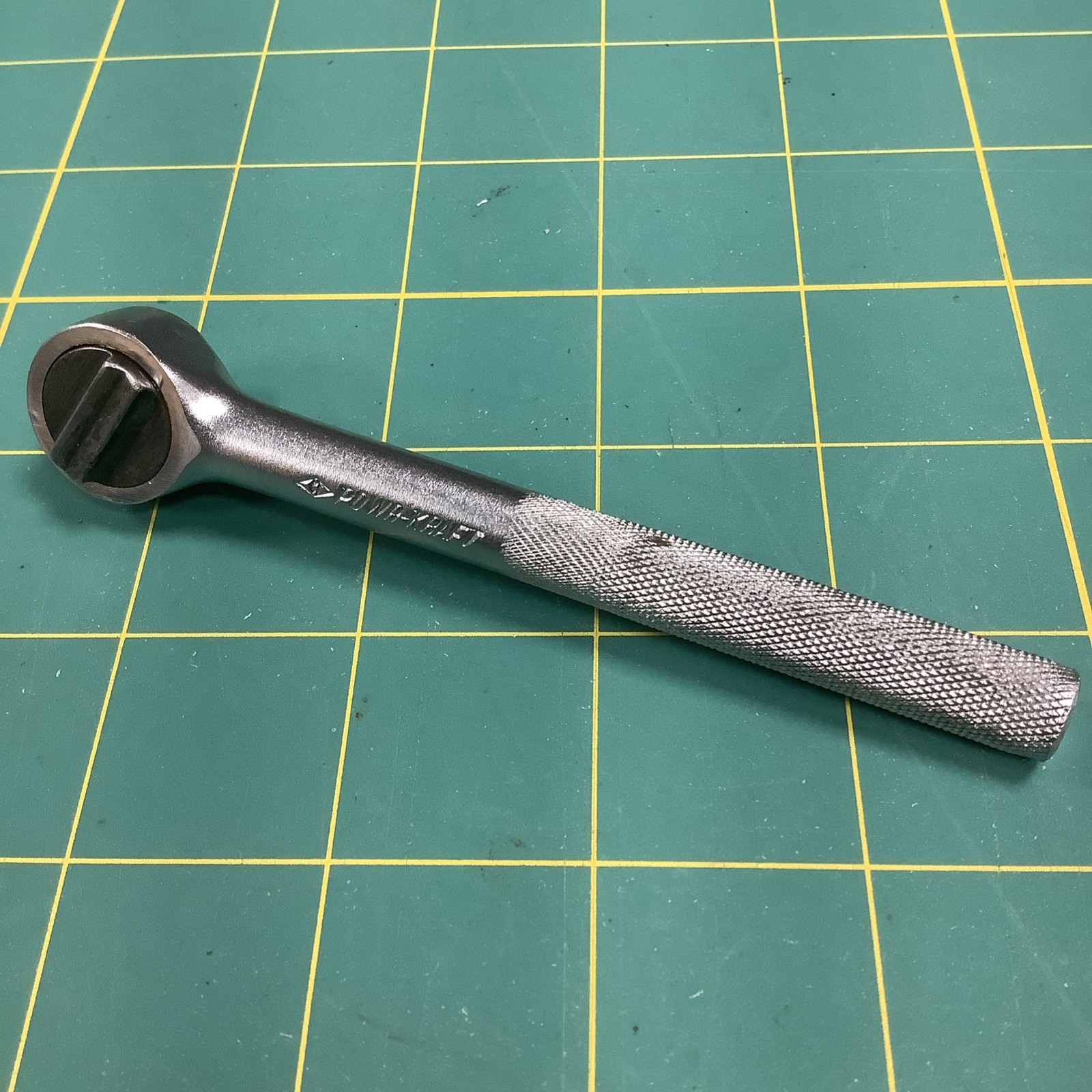 Vintage Powr Kraft 1/4″ inch Drive Ratchet Knurled Handle 4.5″ 84W4758-66
