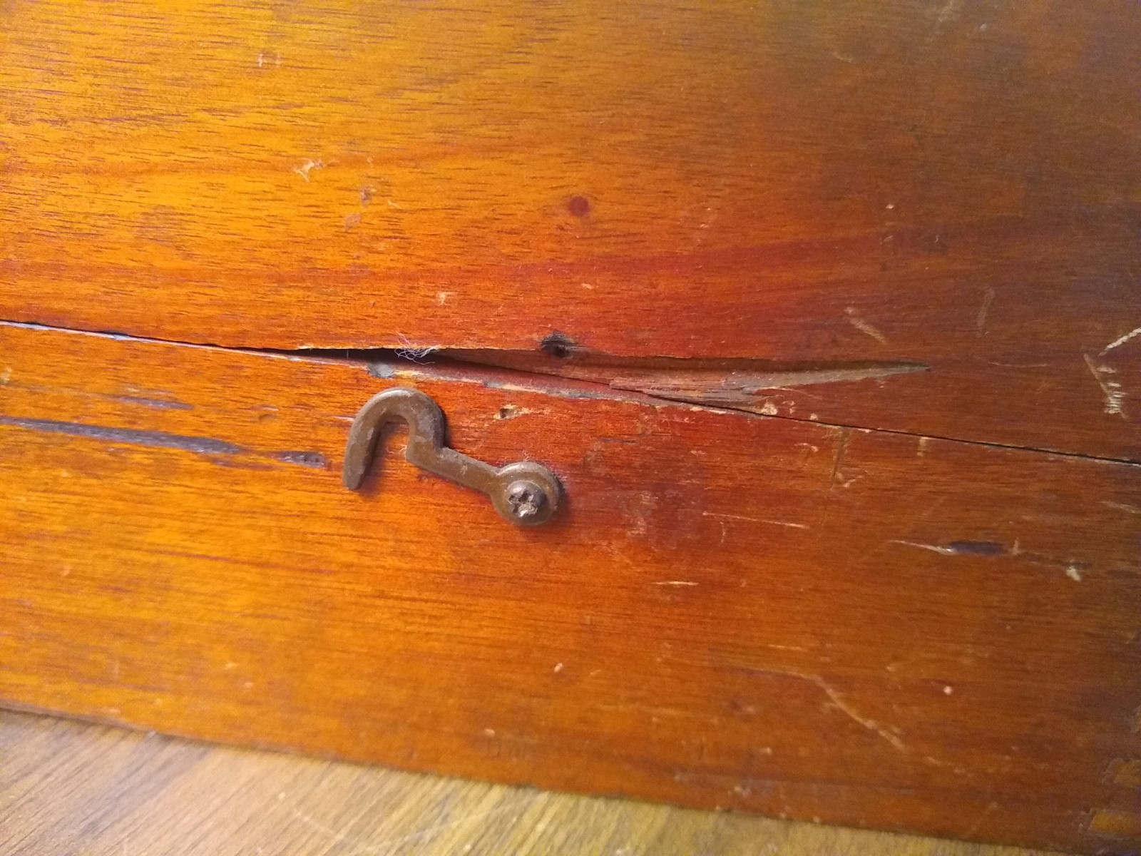 Vintage Brown & Sharpe Manufacturing Company Wooden Case