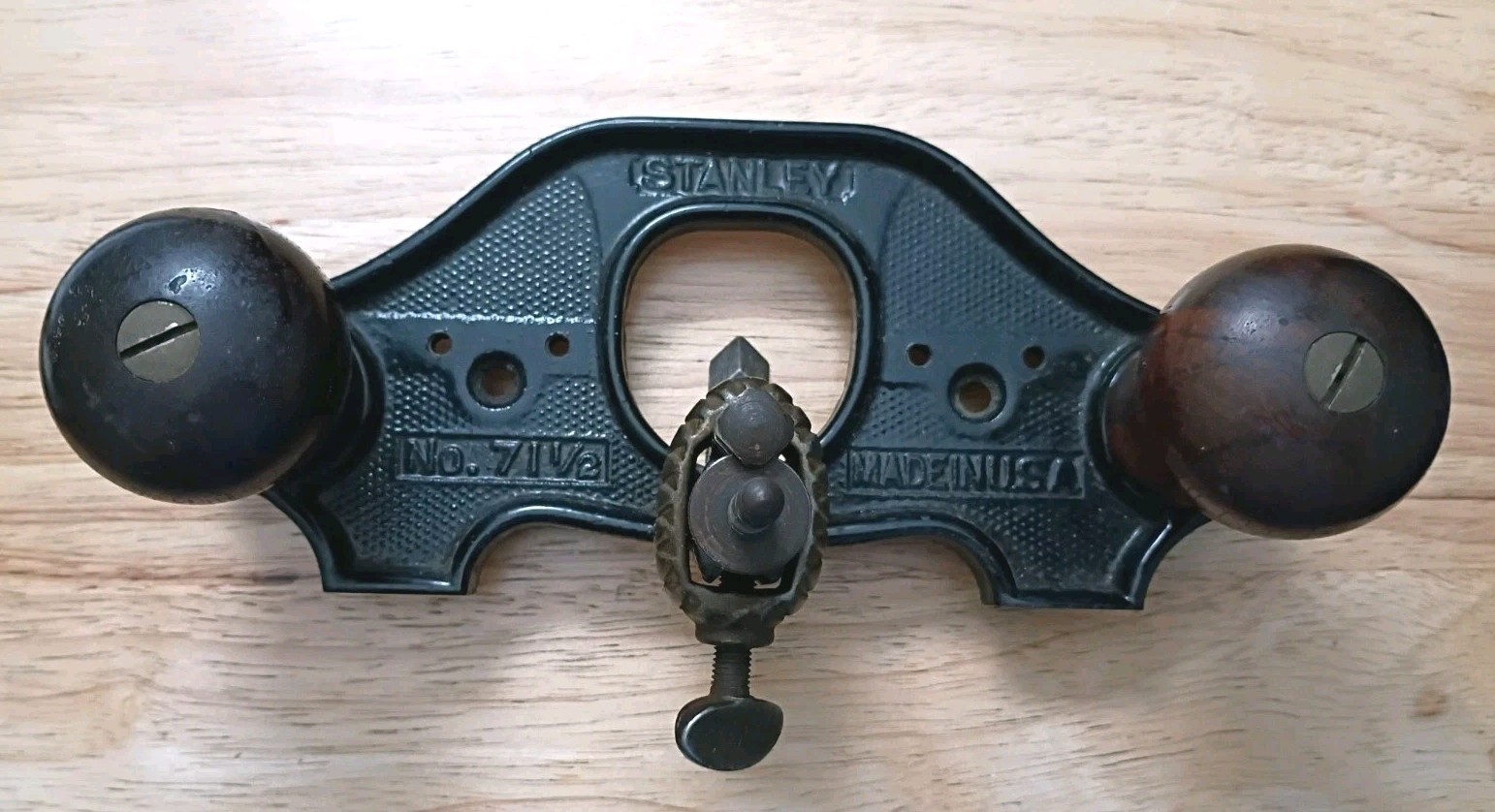 Vintage Stanley No. 71 1/2 Hand Router Plane & Blade USA
