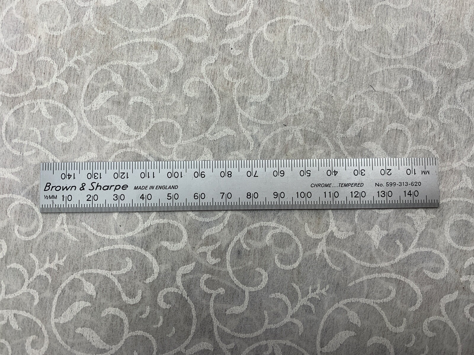 BROWN & SHARPE No.599-313-620 6″ Chrome Tempered Steel Rule Made in ENGLAND