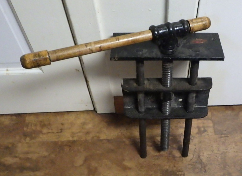 Vintage Fulton Bench Vise AB