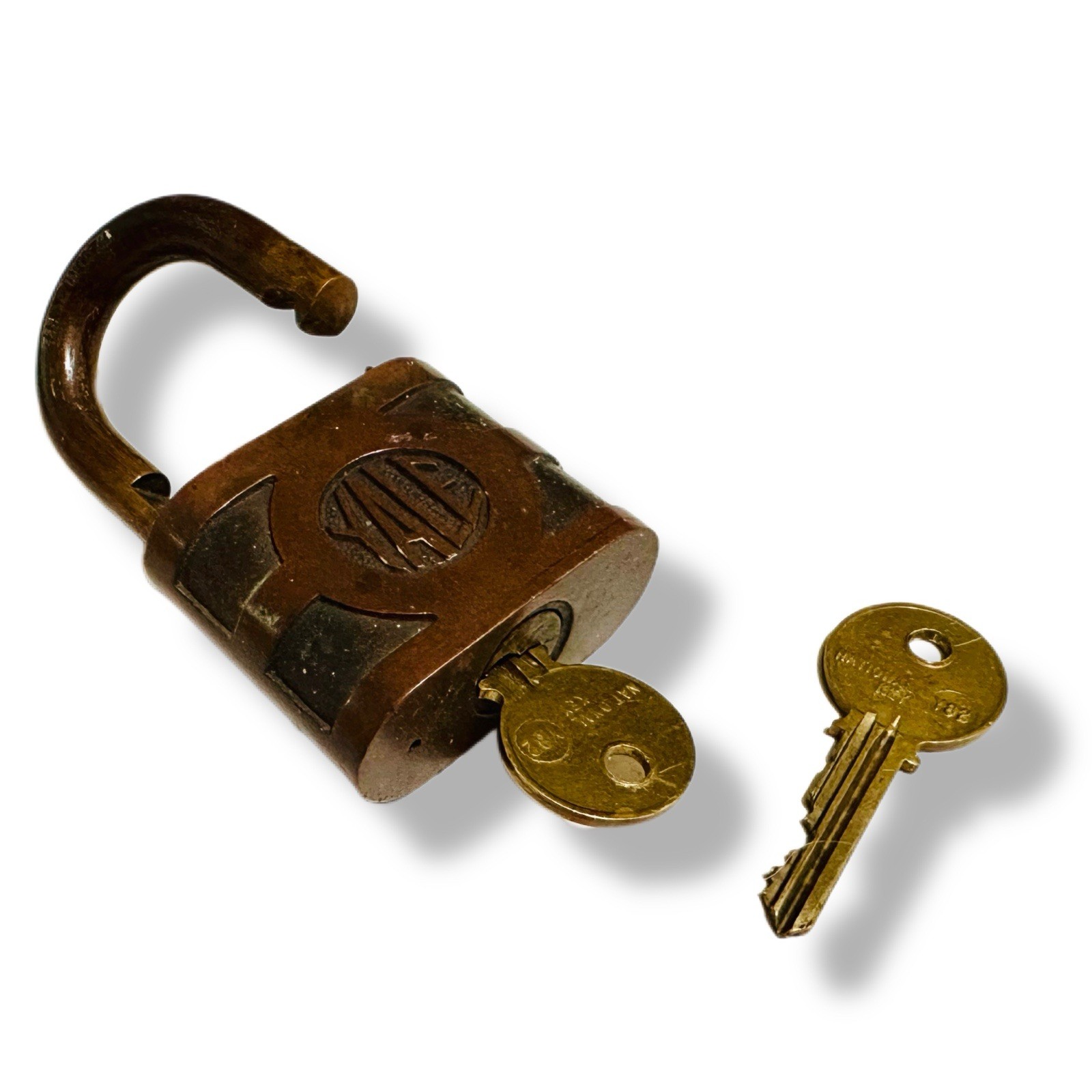 Vintage Yale Towne Brass Lock Padlock Keyhole 16835 E 2 Working Set 2 Keys USA