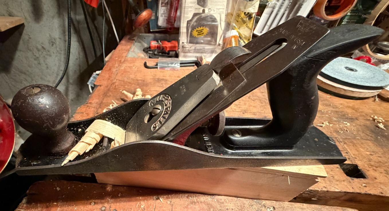 MILLERS FALLS NO. 14 Jack PLANE (SMOOTH BOTTOM) w/Triangular Millers Falls Logo
