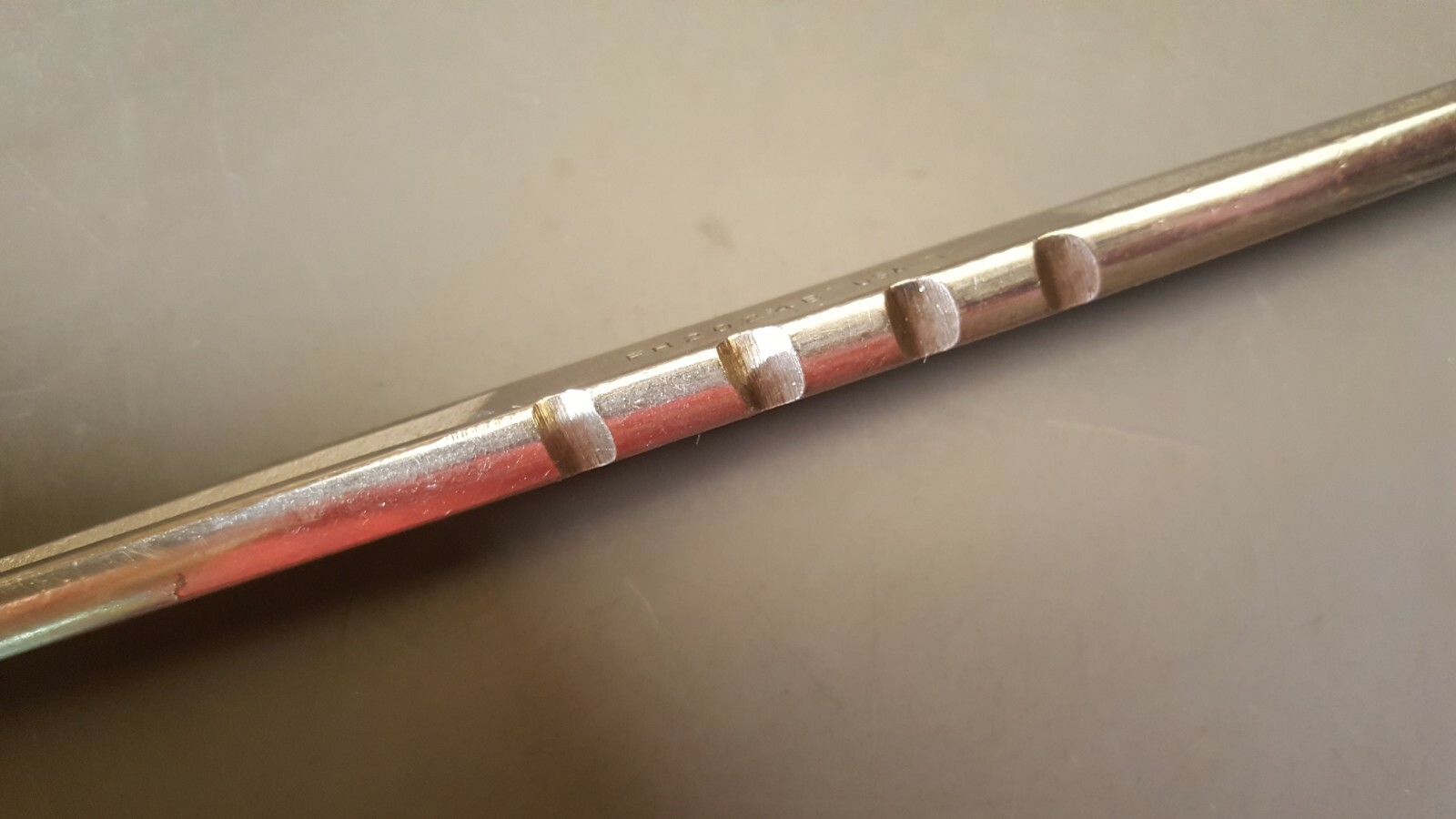 Snap-On USA FH2024B 5/8 – 3/4″ 12 Point Box Wrench Double Flex Head Flank Drive