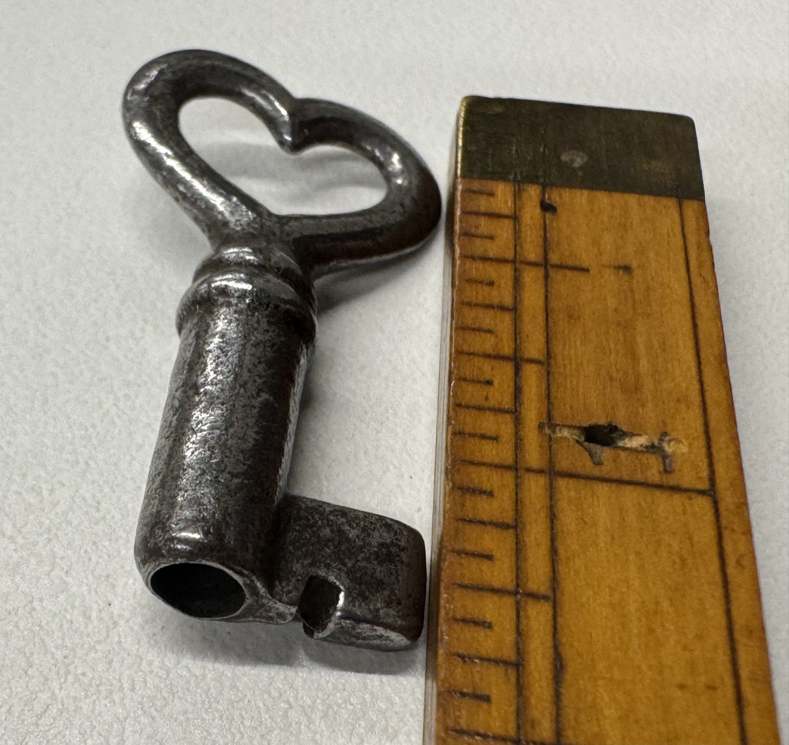 🌿 🗝️ Antique Skeleton Key Heart Bow Hollow Barrel Authentic Vintage Key Steel