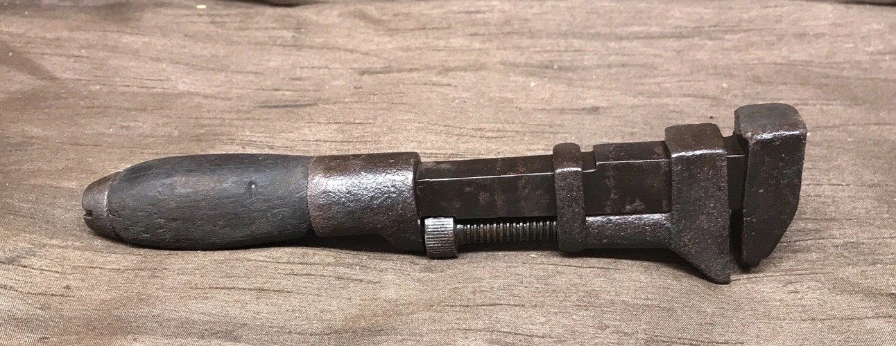Antique 1871 COE’S & WRENCH CO. Worcester Mass 8” Monkey Wrench Wooden Handle