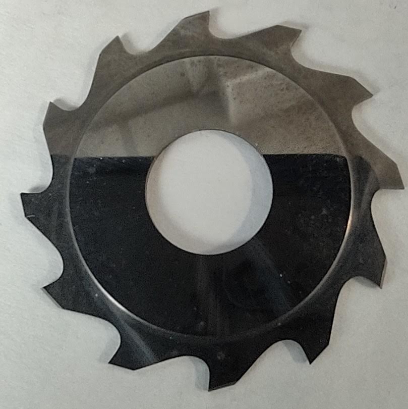 CARBIDE SLITTING SAW 1.5″ Dia. x .5″ Bore x 0.03″ Body Thick x 0.02 Teeth Thick