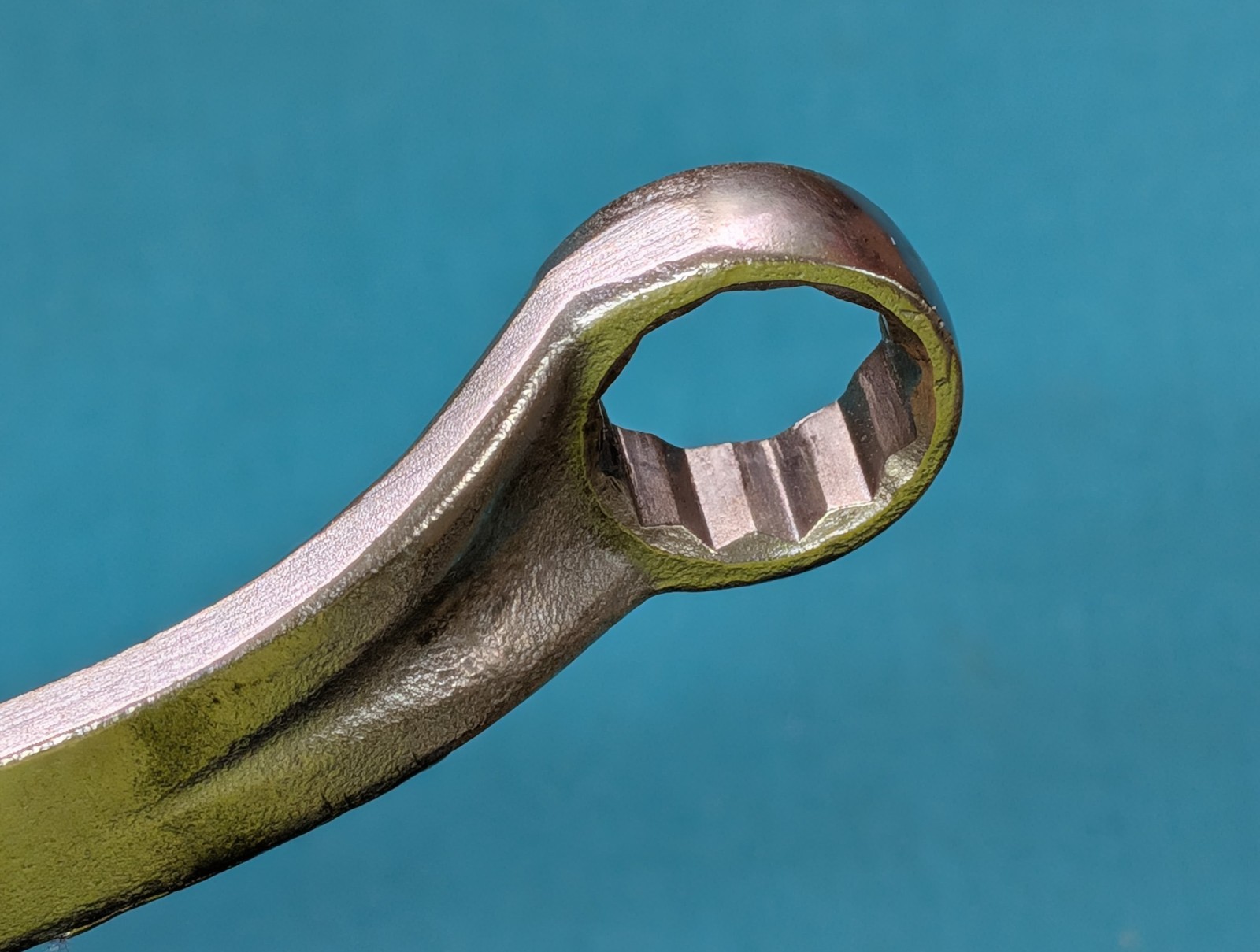 VULCAN USA 12-pt. No. 8027A Offset Double Box End Wrench 11/16″ x 5/8″ x 10-1/8″