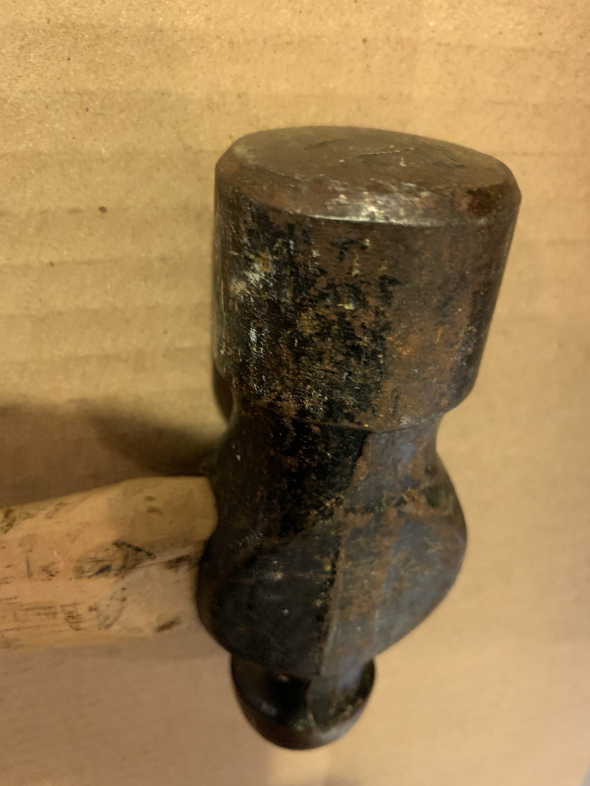 Vintage Stanley 42 oz ball peen 16 inch