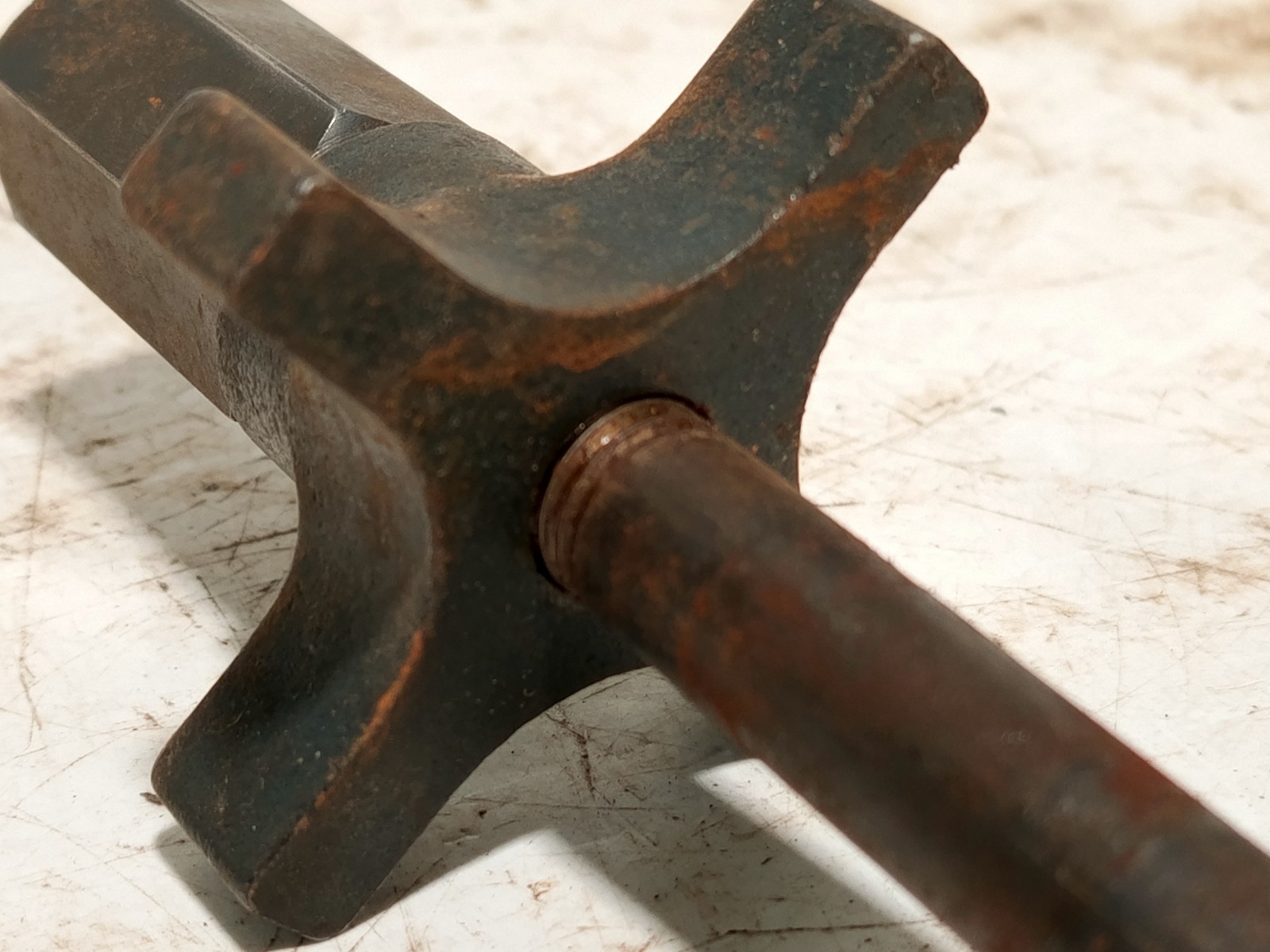 Unbranded threaded puller tool forged steel extractor as shown in pictures