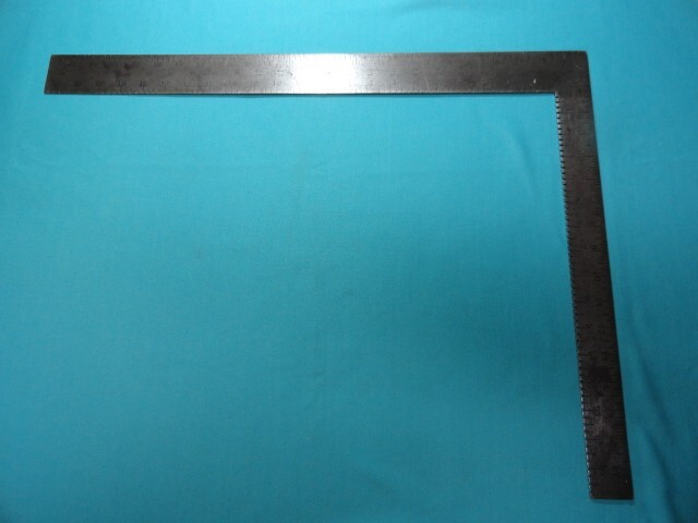 Crenelated Framing Square PS&W No. 300 Patented Aug 16, 1881 Timber Frame Tool