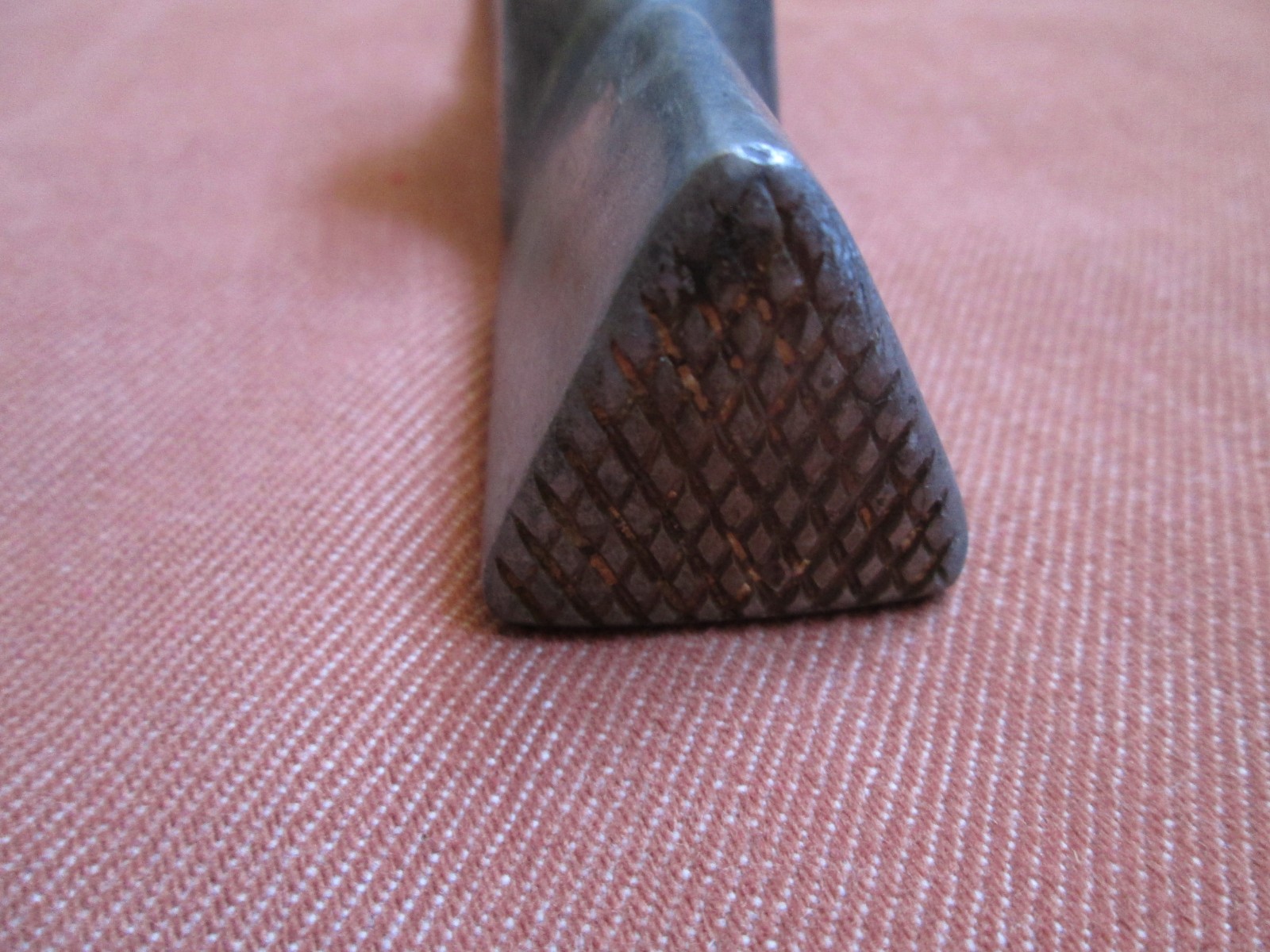 “Ted Hammer” framing claw hammer triangle head waffle face 6-1/8” long