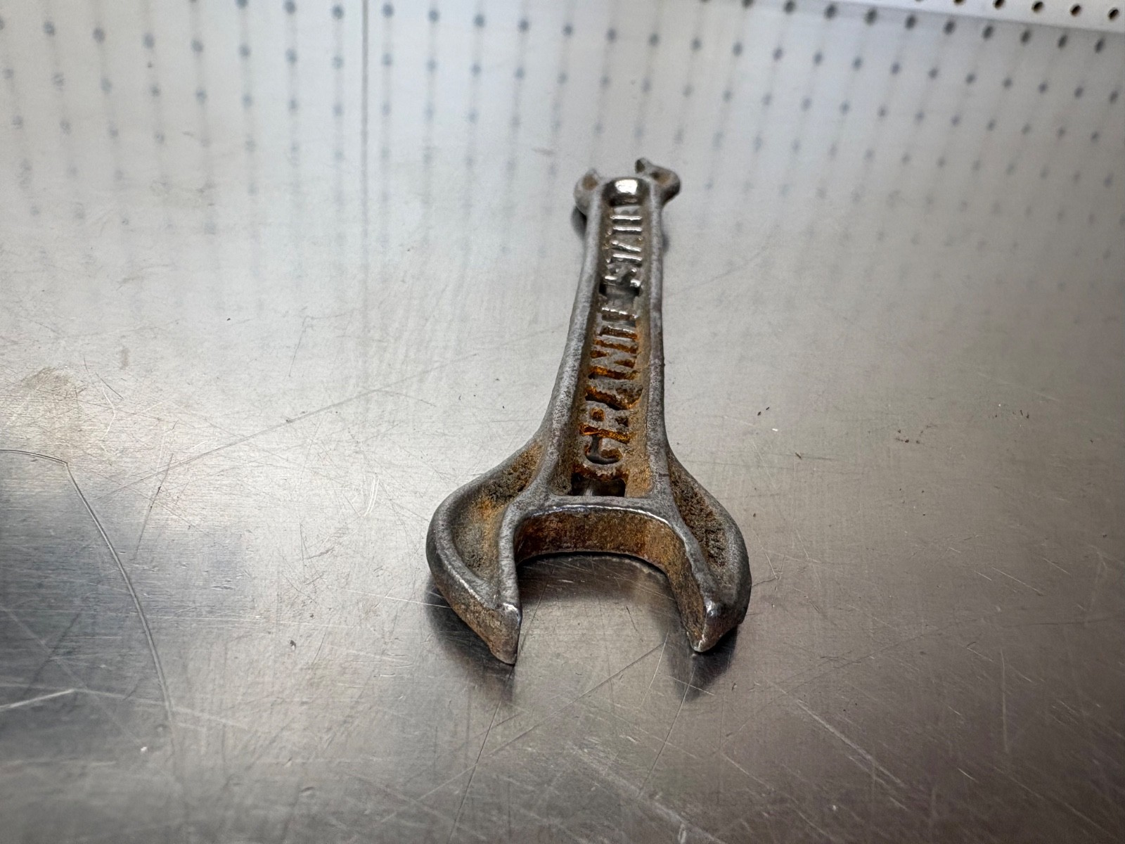 Early Granite State Farm Implement Cut Out Wrench Tool 5″ New Hampshire
