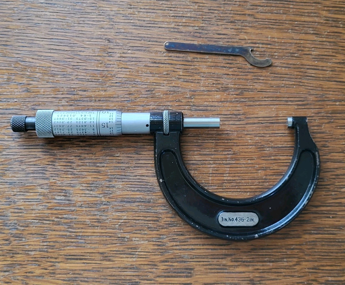 Starrett No. 436 Outside Micrometer 1-2″ w/Ratchet Stop, Locking, Wrench & Case