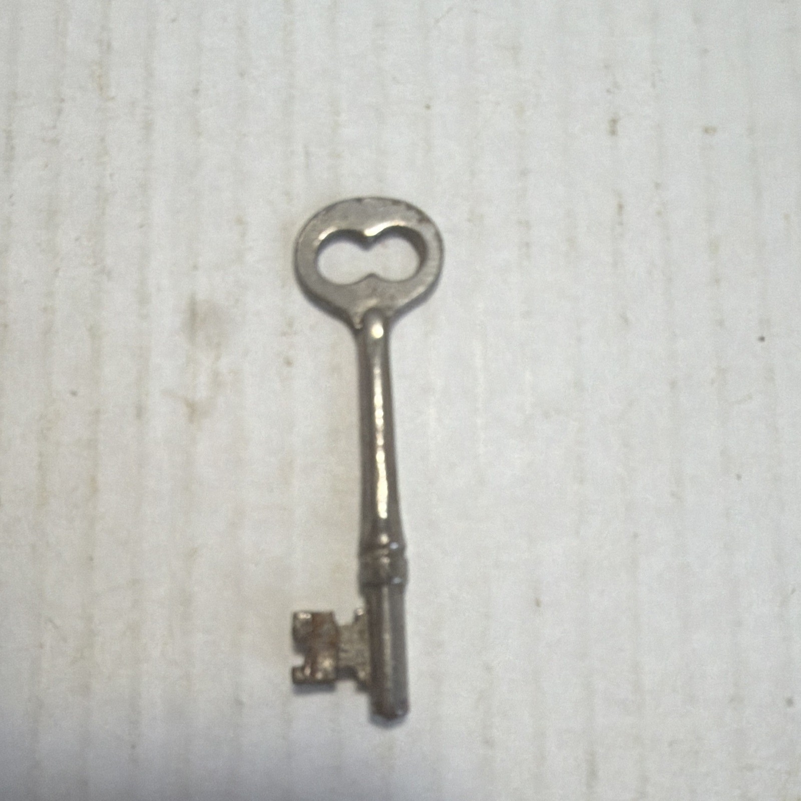 Corbin P10 Metal Skeleton Key Collectible Barrel Key Style