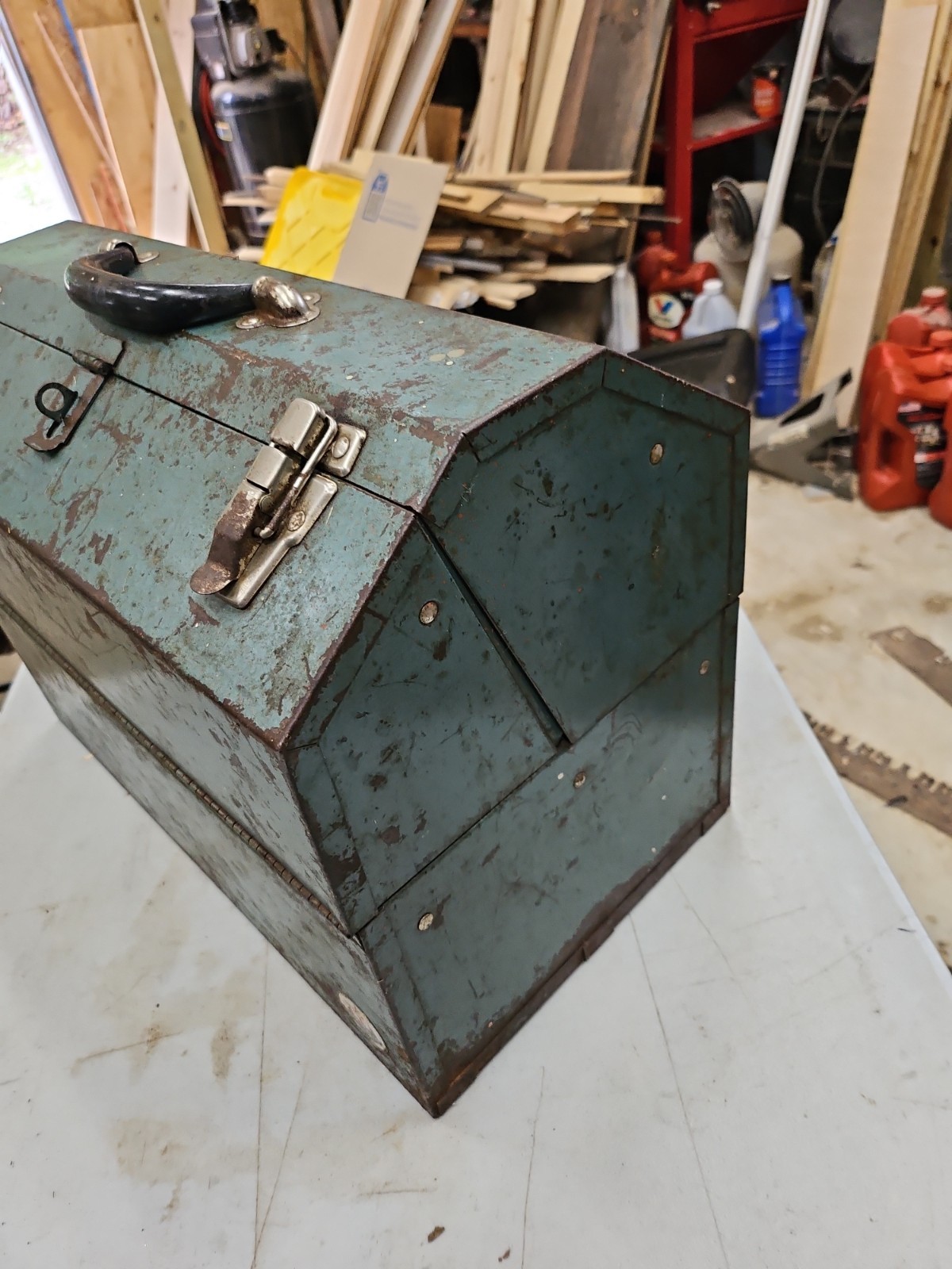 Vintage Waterloo # JL-48 Green Heavy Duty Metal Tool Box Chest With Tool Trays