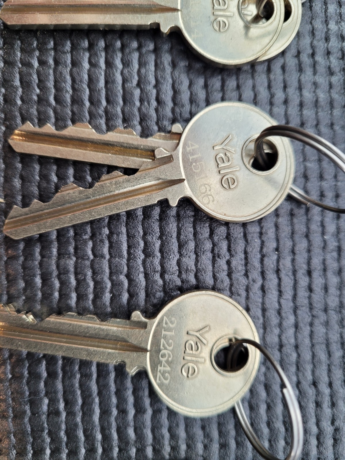 Yale/Accentra Y2 6 pin factory pre-cut key sets