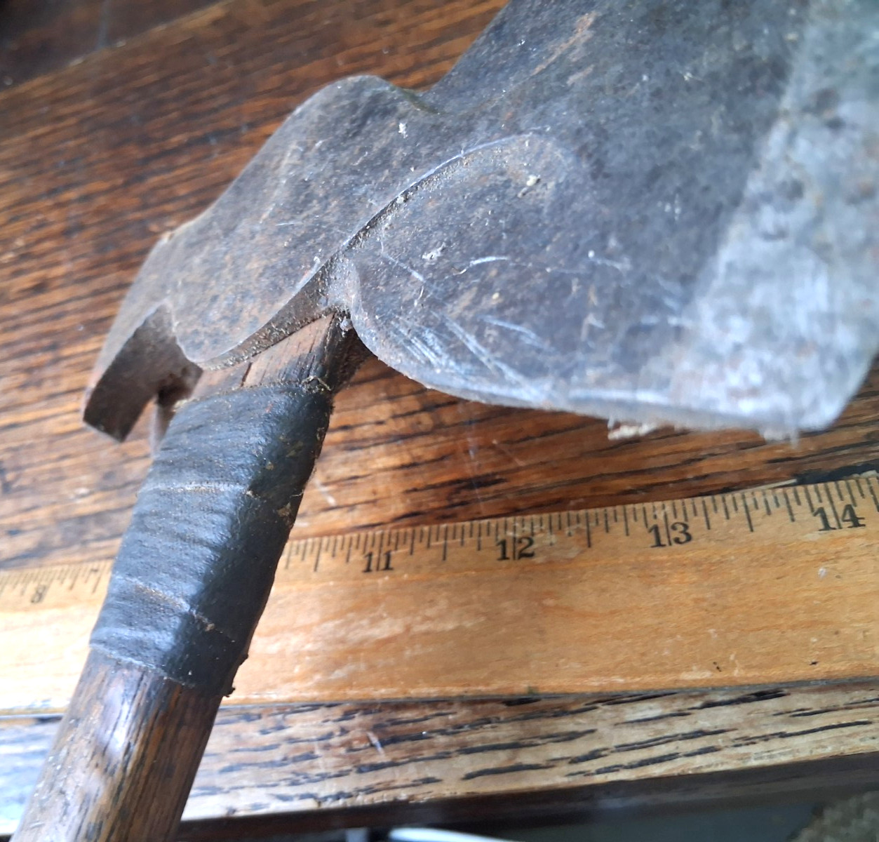 VTG #2 Buhl & Sons Co? Carpenters Hammer Claw Hatchet Axe Head 2 lbs. w/Handle