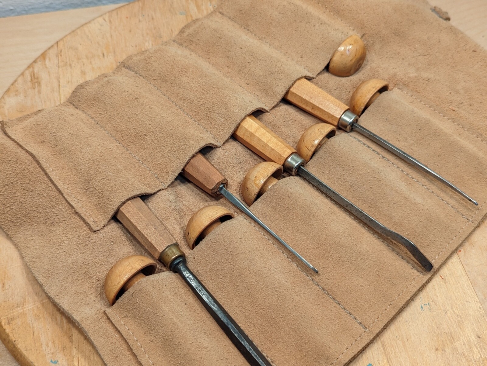 Antique E. C. Lyons Wood Chisels Carving Set Vintage Tools Chisel Restored