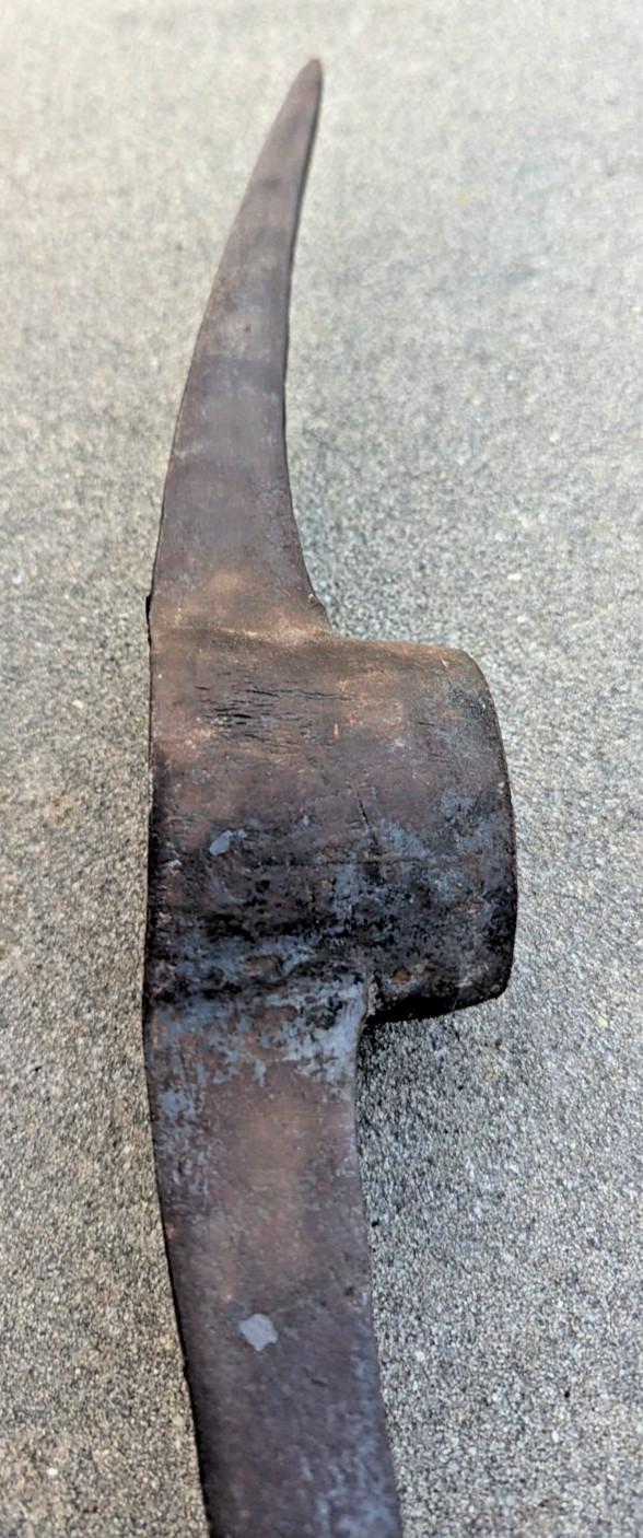 Vintage Pick Axe Head Tool Ludell 6 LB Brazil