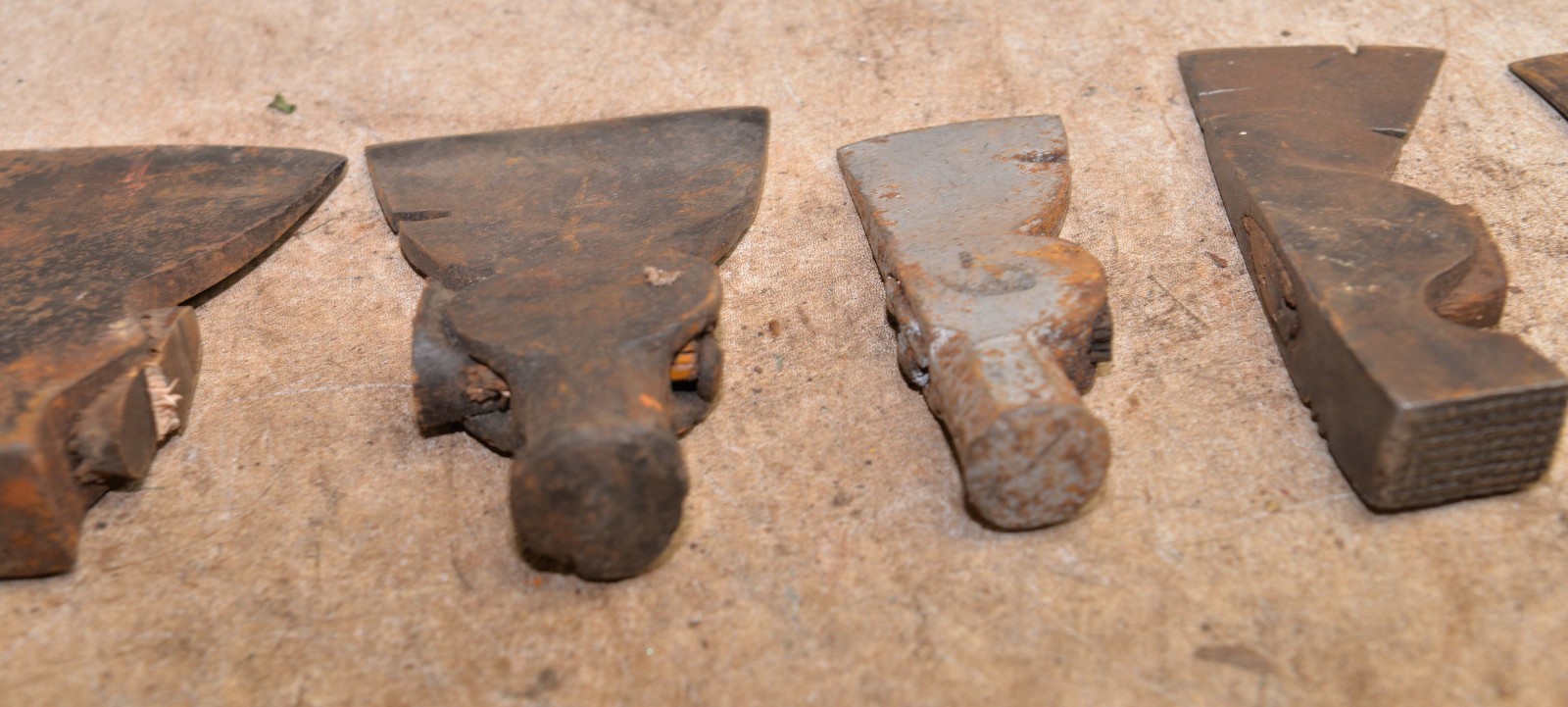 10 axe hatchet heads vintage collectible restoration parts repair ax tool lot G2