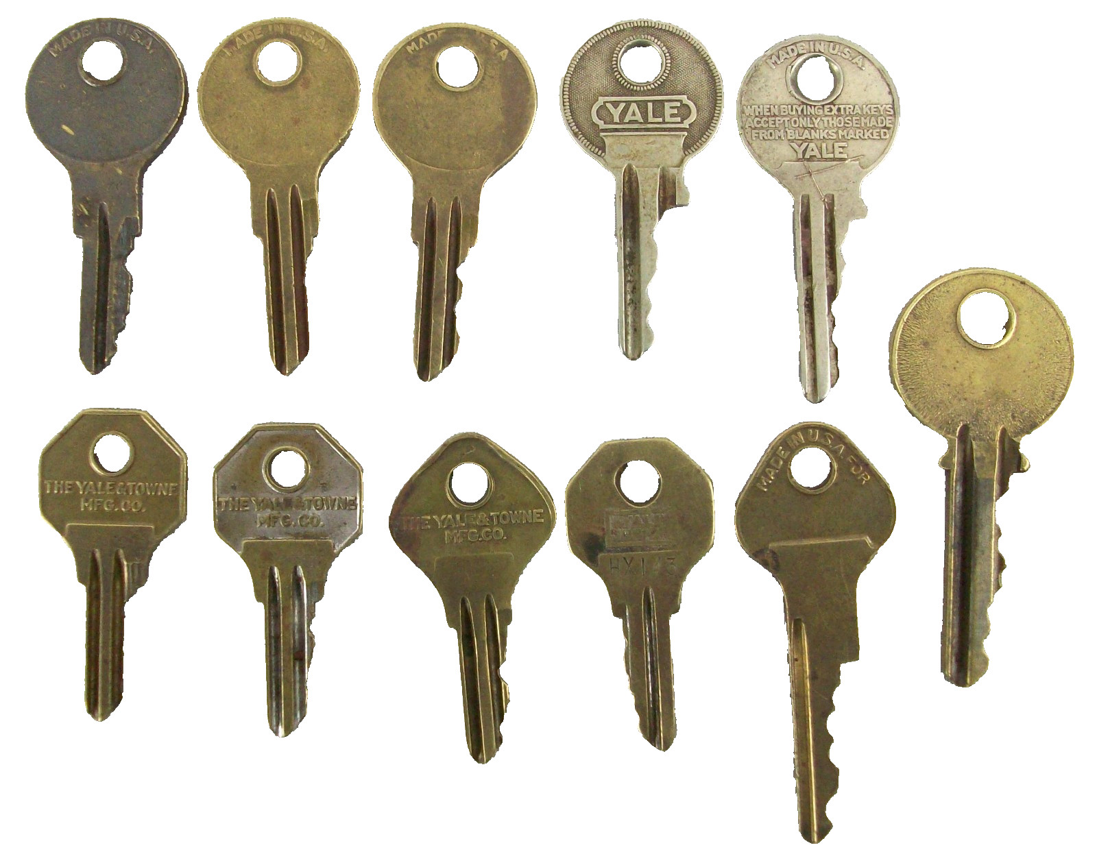 11 Vintage Yale & Towne Lock Keys