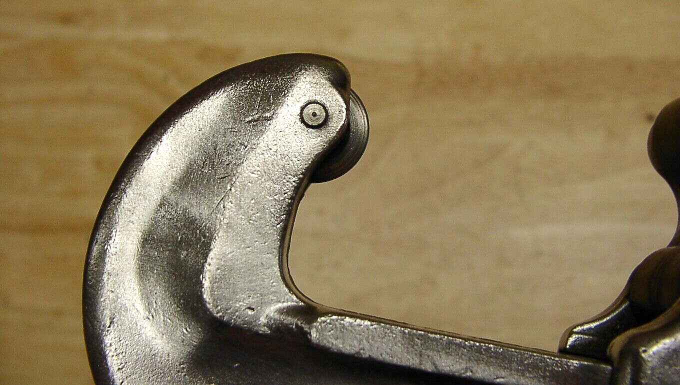 Old Used Tools Ridgid No.20 Tubing Cutter,5/8″-2-1/8″ O.D. Capacity,Lot 6,EXC