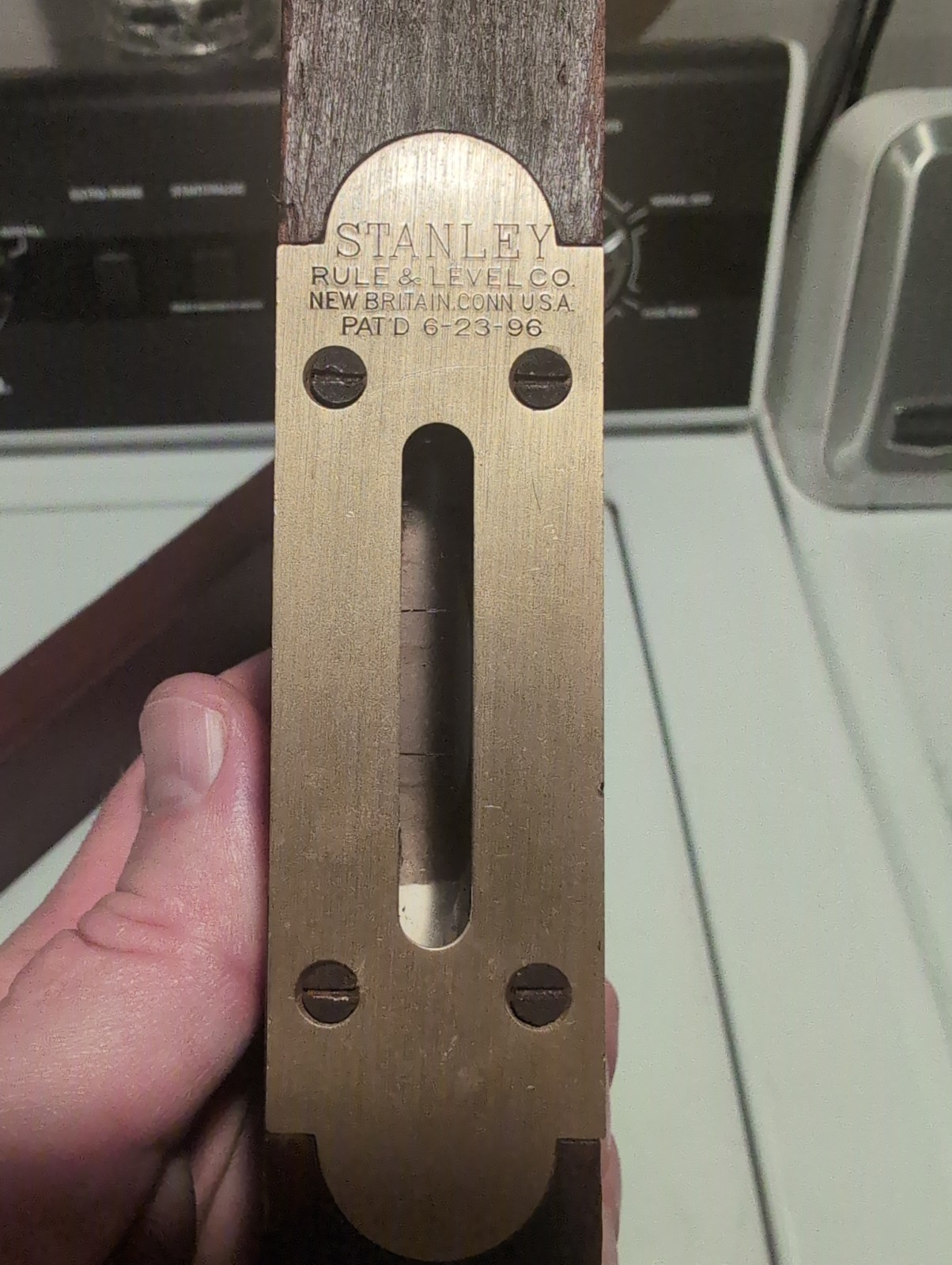 Stanley Rule & Level Co. 14″ Level Wood & Brass Carpenter Tool USA Pat 1891-1896
