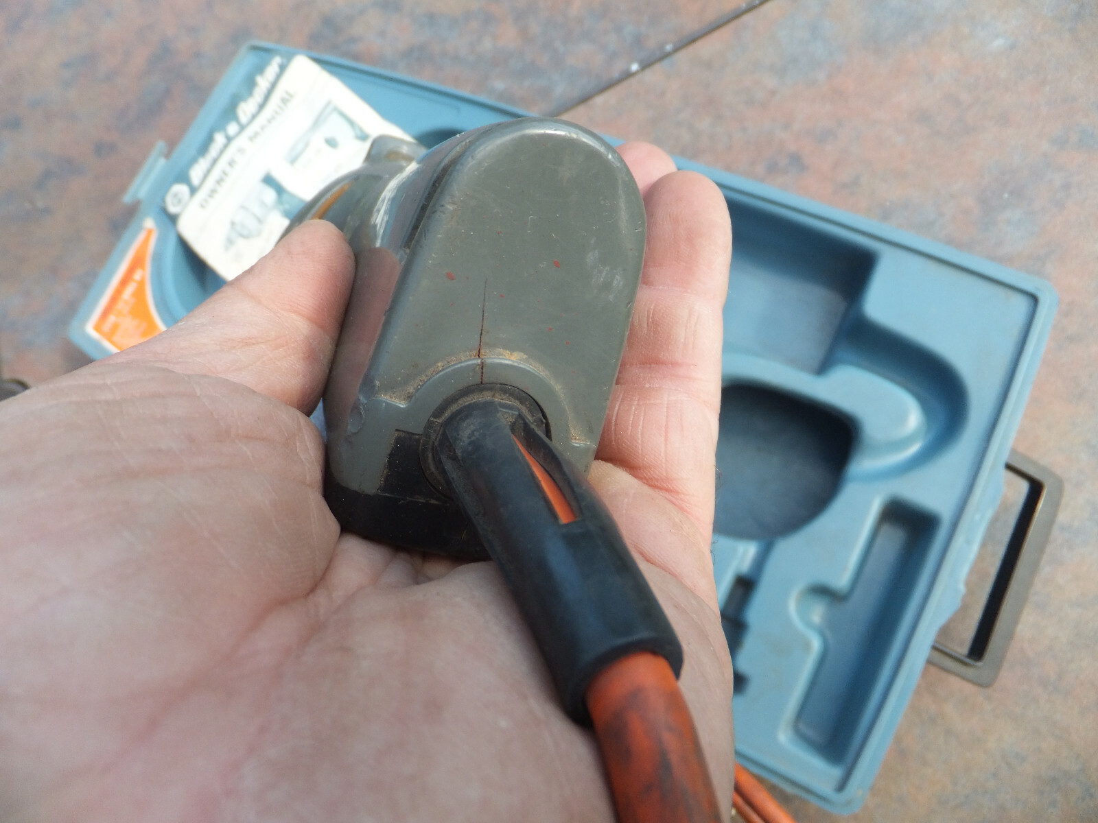 Vintage B&D 7116 Black & Decker 3/8″ Hand Drill & Case W/ Ridgid Supreme Chuck