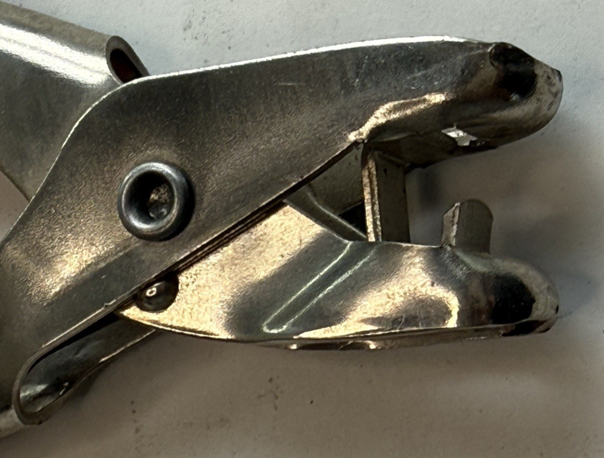 Malco SL5 Snap Lock Vinyl Aluminum Siding Punch