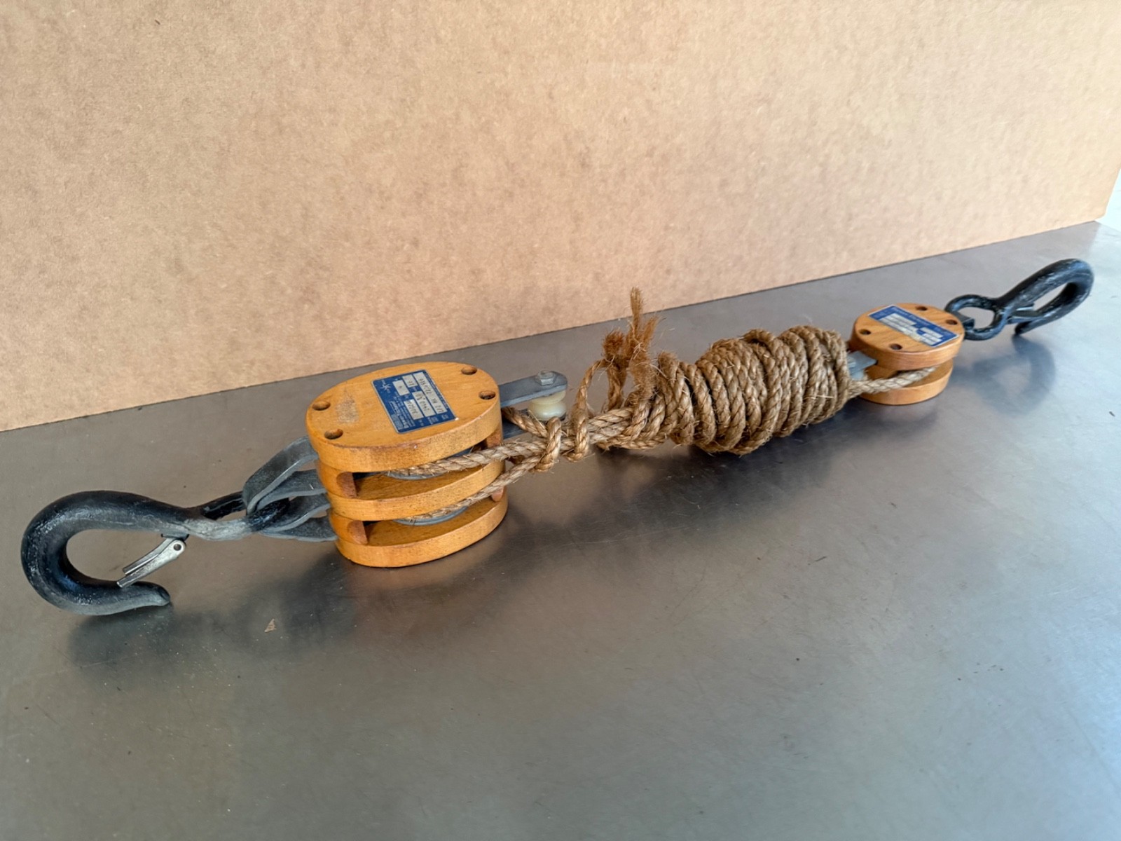 Brewer Titchener Block Pully 3 inch. 4 inch Boat, Lighting #G-18