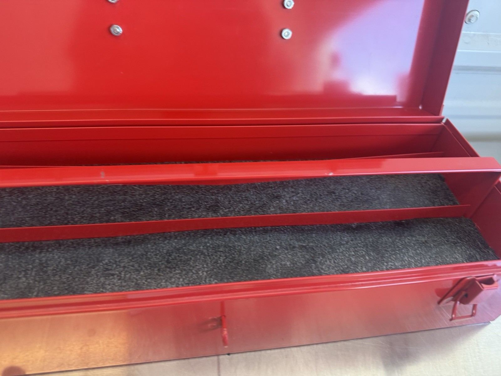 Vintage Snap On Red Handheld Tool Box Removable Divider Tray KRA 250B
