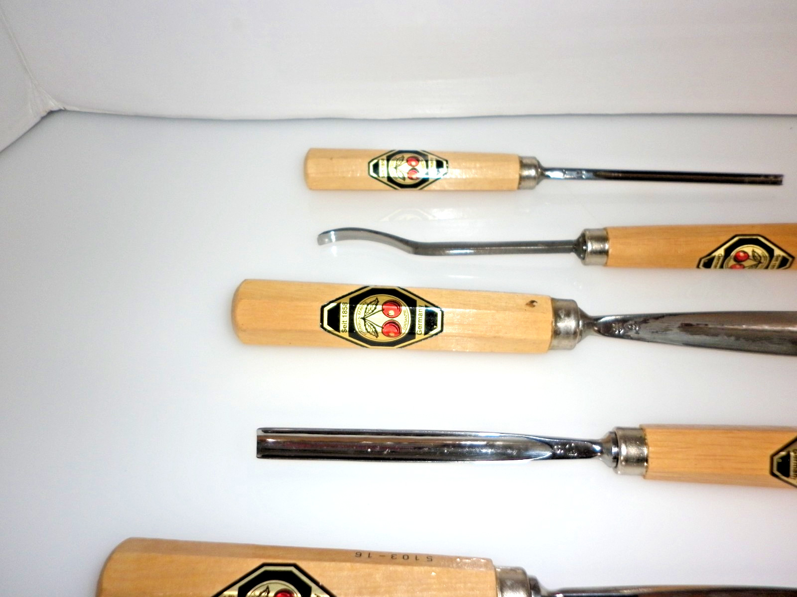 SET OF 6 KIRSCHEN TWO CHERRIES WOODCARVING TOOLS GOUGE CHISELS UNUSED OCTAGONAL