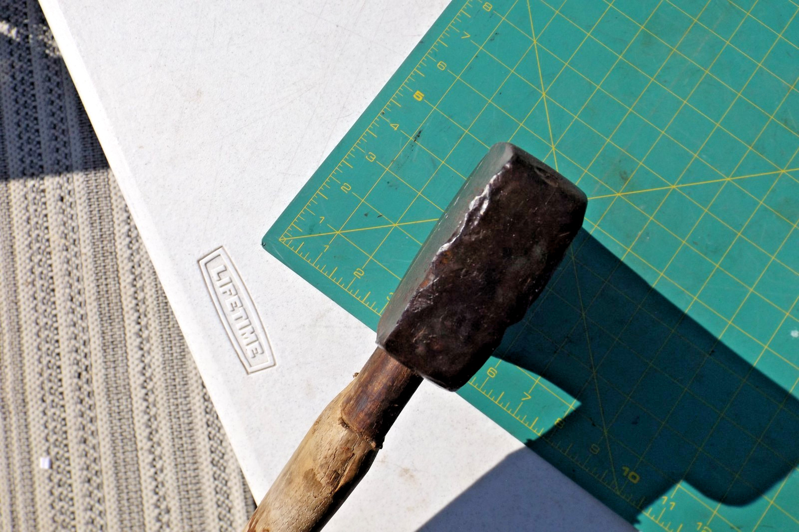 Vintage Used COLLINS RED SEAL 3 1/2 lb Single Bit Axe Head (axe head only)