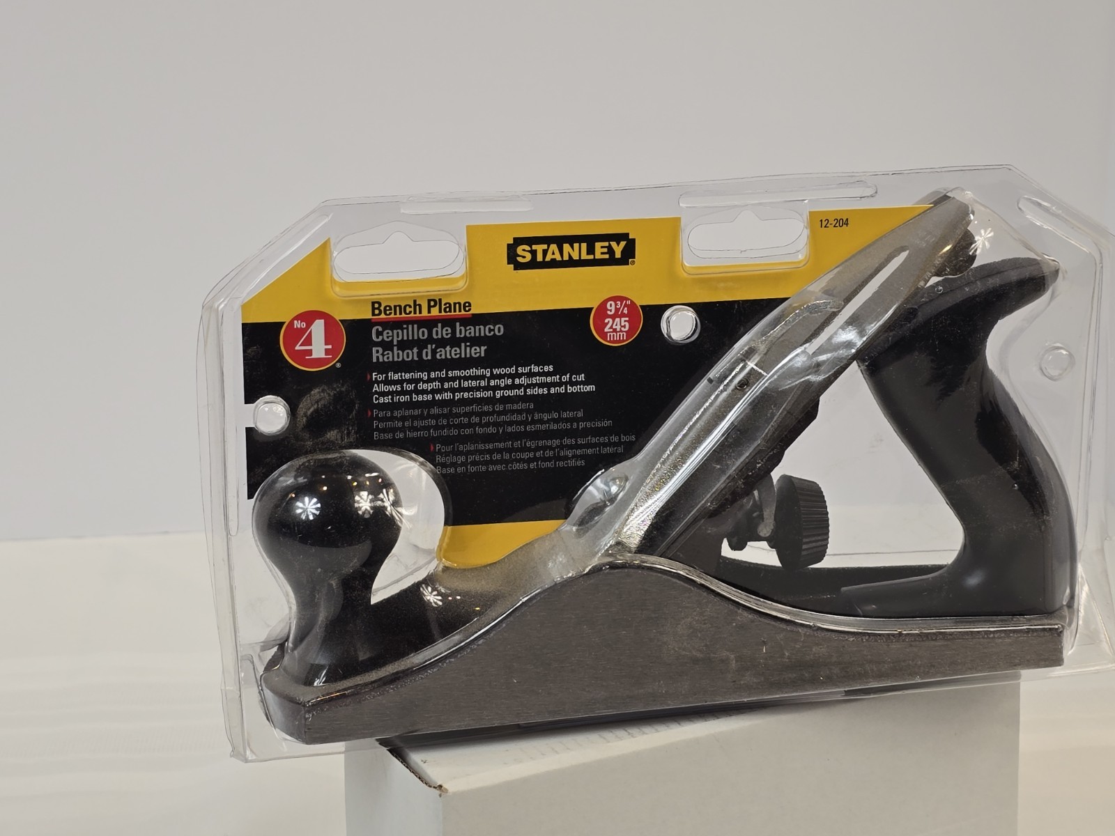 Stanley #4 Bench Plane 9 3/4″ Model #12-204 New in Box