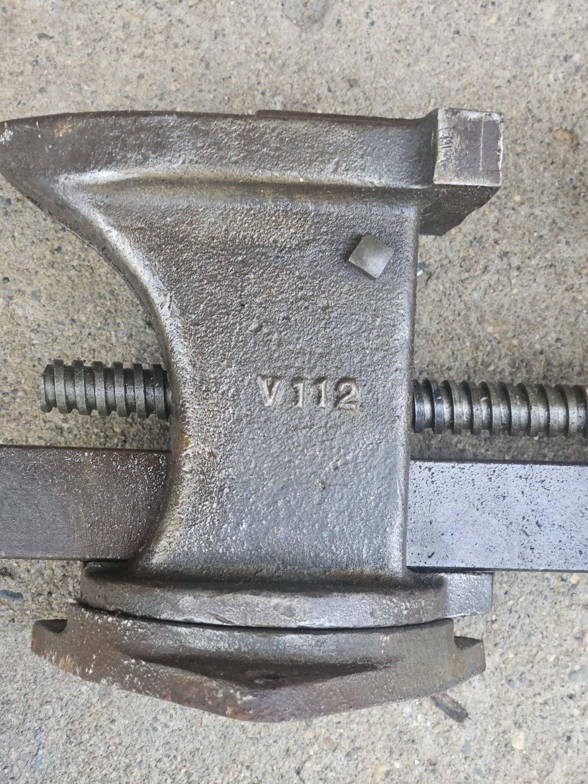 VINTAGE WARDS DELUXE QUALITY SWIVEL VISE V112 3.5″