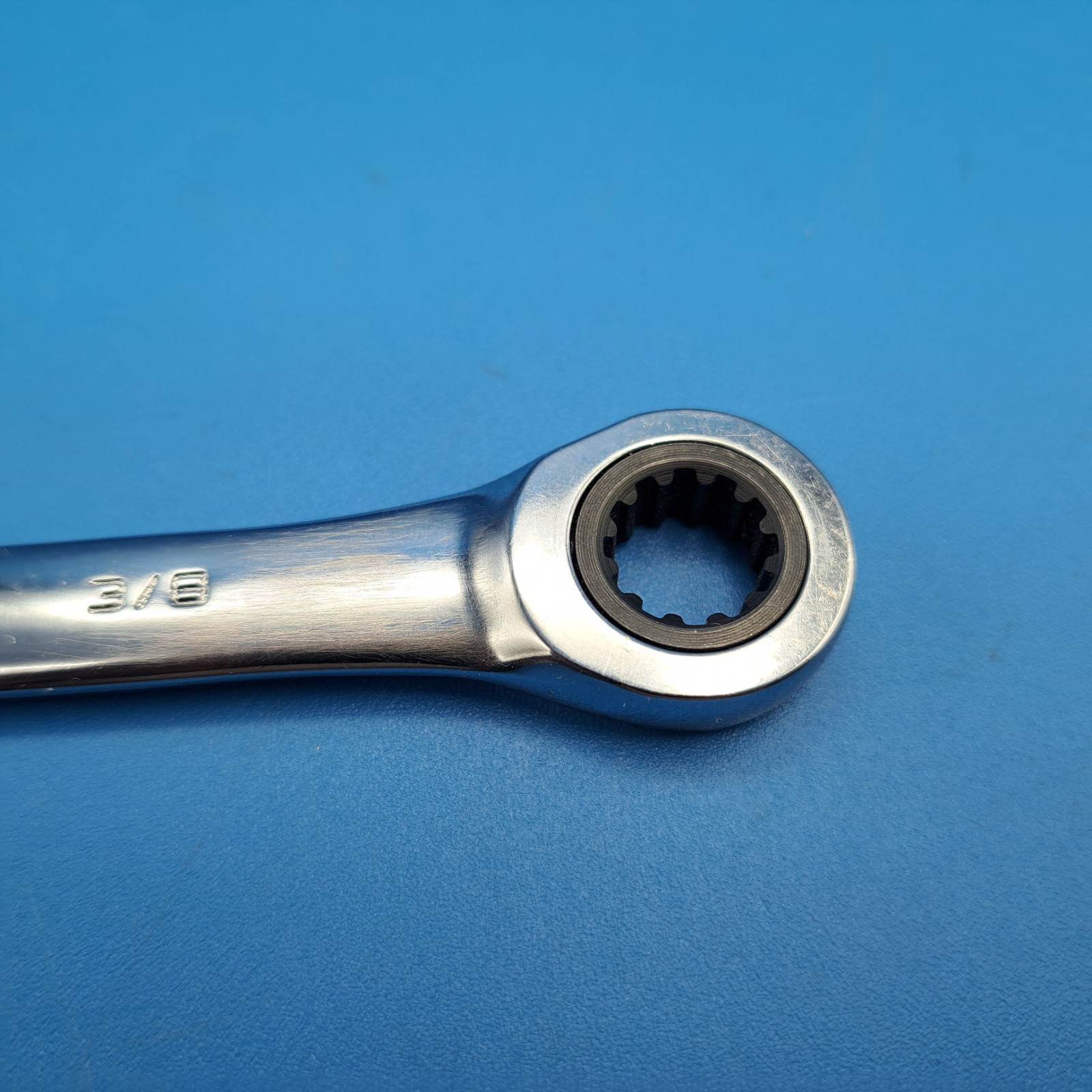 Gearwrench 3/8″ Ratcheting Combination Wrench, Narrow Head