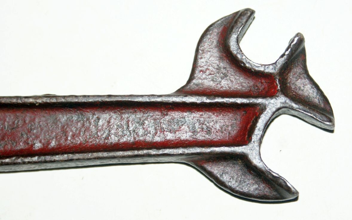 G70 Madison Plow Farm Implement Wrench Tool Old Vintage