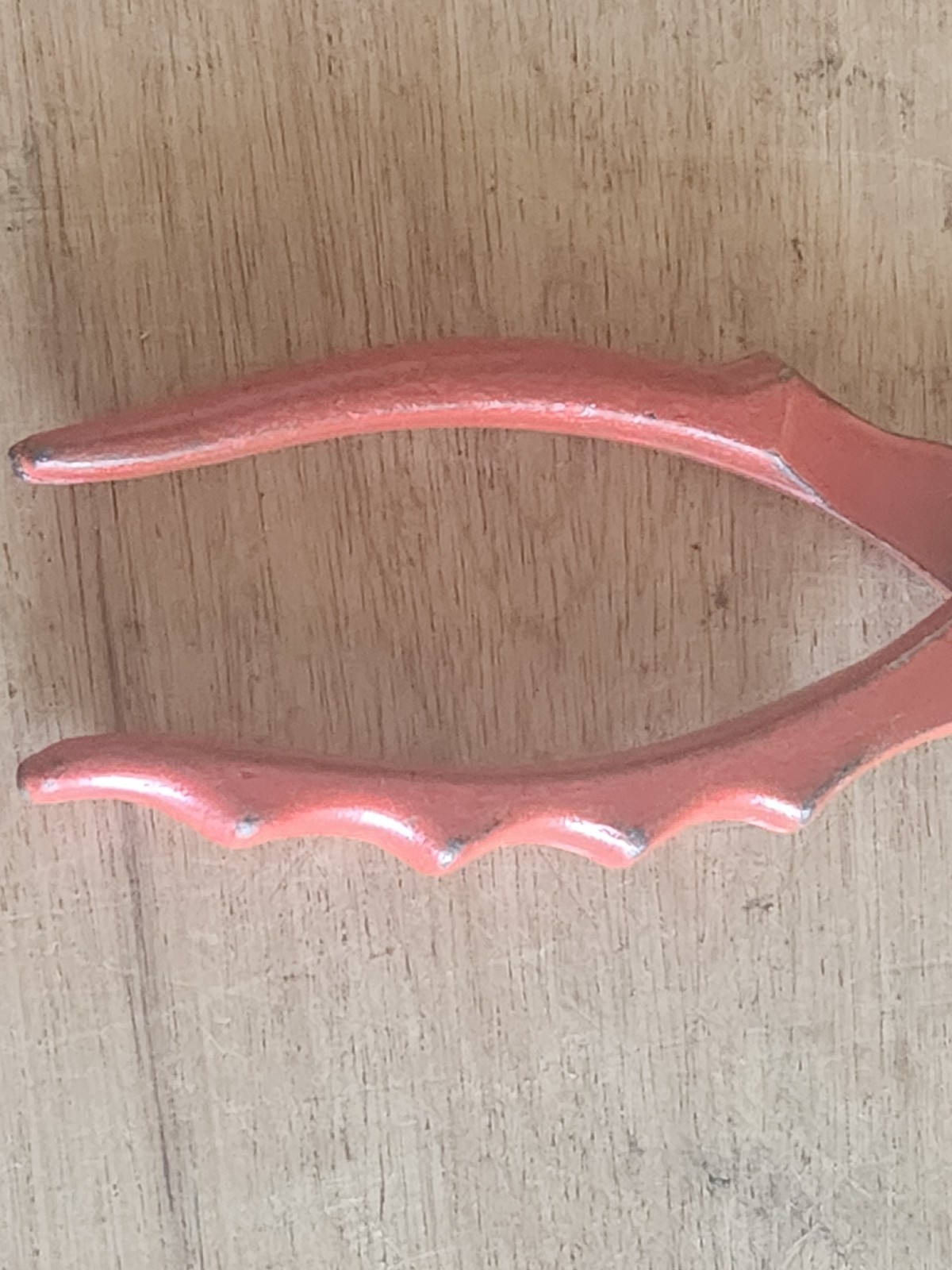 Linesman Pliers Drop Forged Steel Finger Grip Red Handles Germany 7″ Vtg Tool