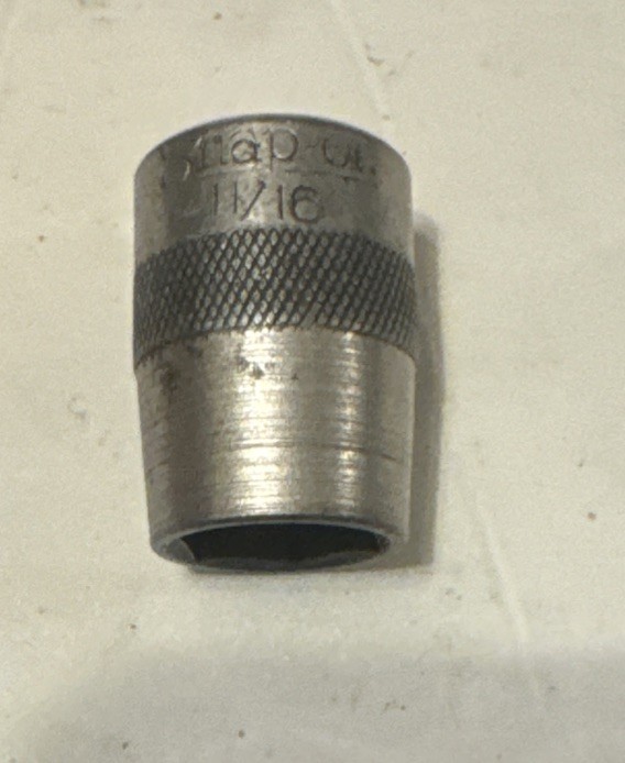 Antique 1/2″ Drive x 11/16″ Size SNAP ON Socket 6 Pt USA 1928