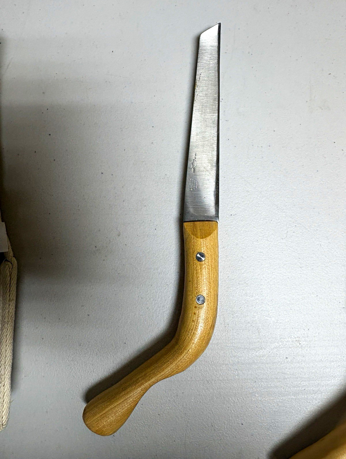LEFT HANDED George Wostenholm Crooked Woodworking Knife