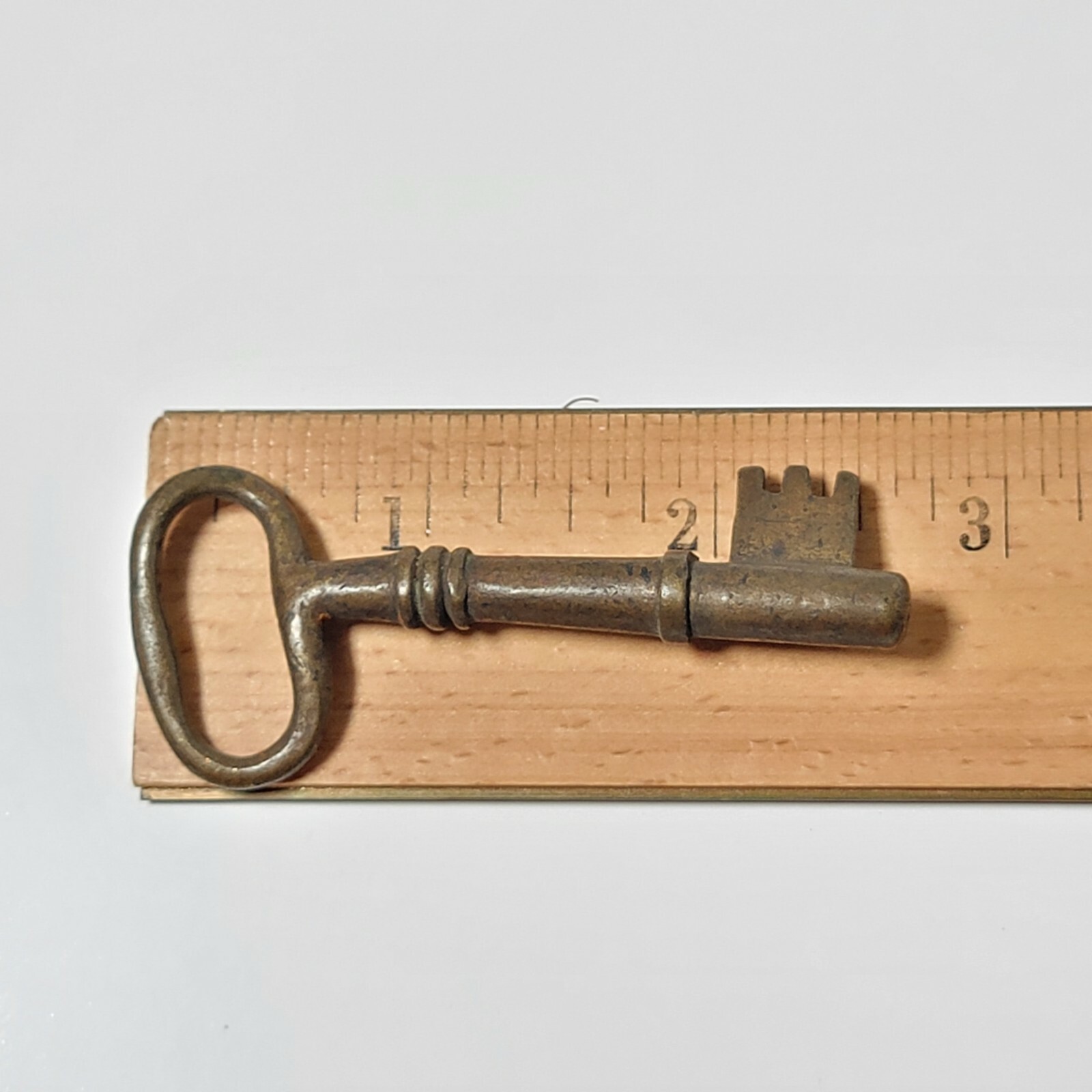 Vintage Brass or Bronze Solid Barrel Antique Skeleton Key Approx 2 5/8″ Long