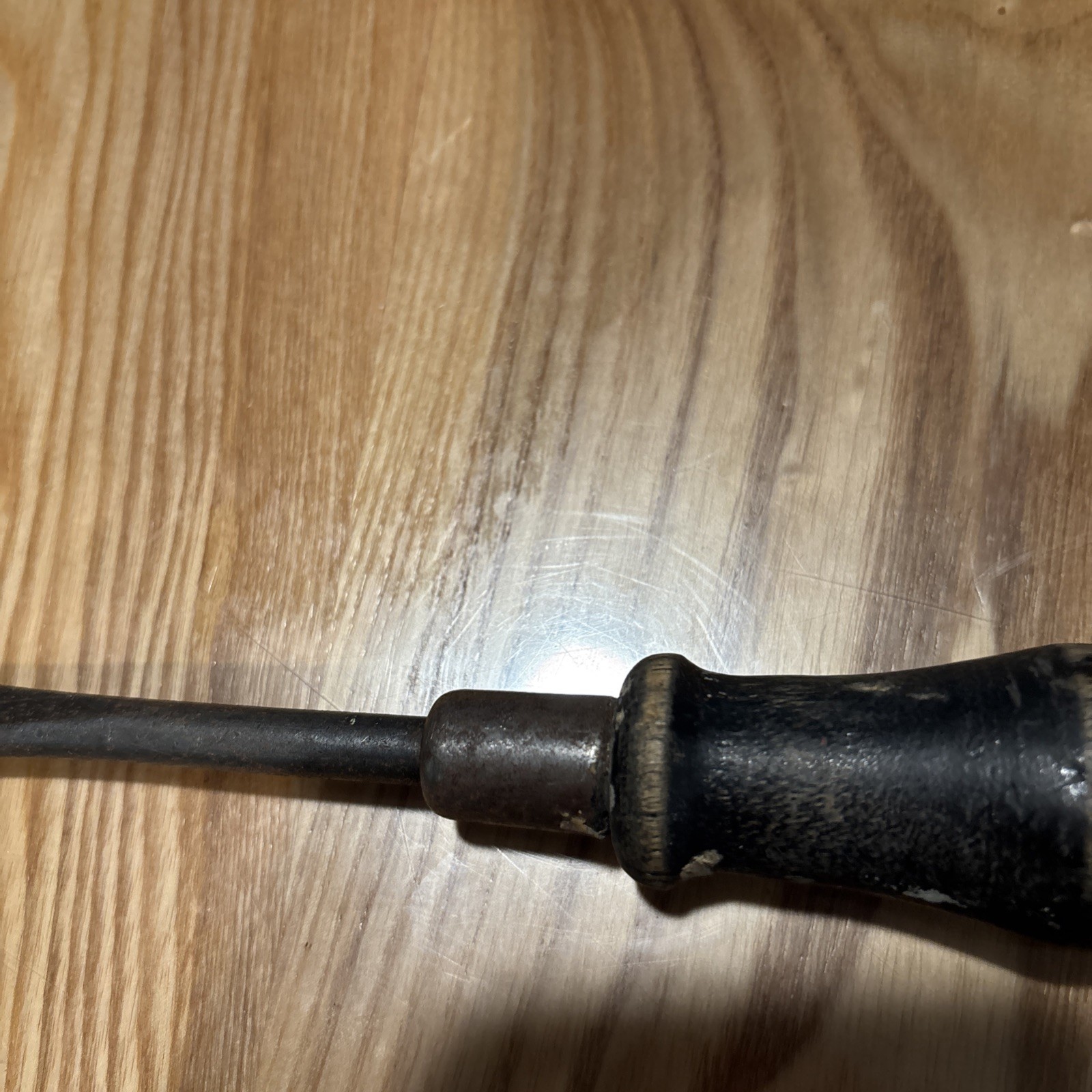 Vintage 8″ Wooden Handle Flat Head / Straight Screwdriver USED