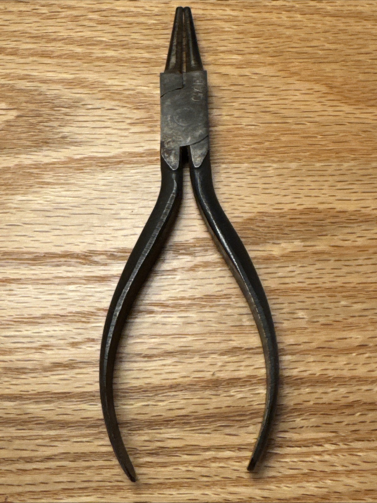 1950s Vintage 6″ Length ** CRESCENT – Crestoloy *** Round Nose Pliers 21-6 USA