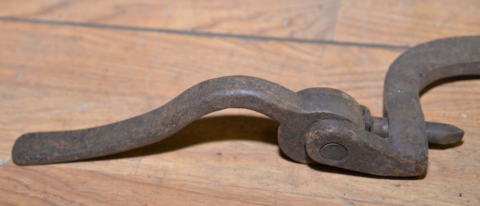 Rare antique two man or sawmill blade tooth setter blacksmith made early tool