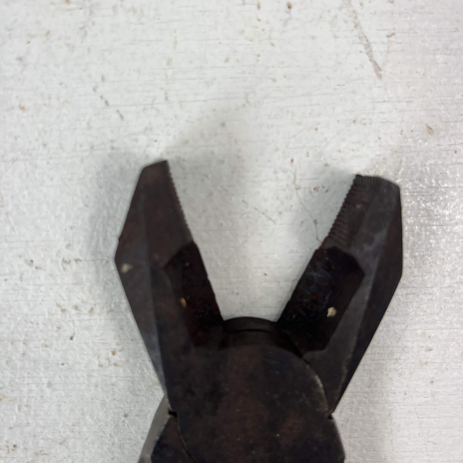 Vintage PEXTO 500-8 Lineman Pliers Side Cutter 8-1/2″ Long